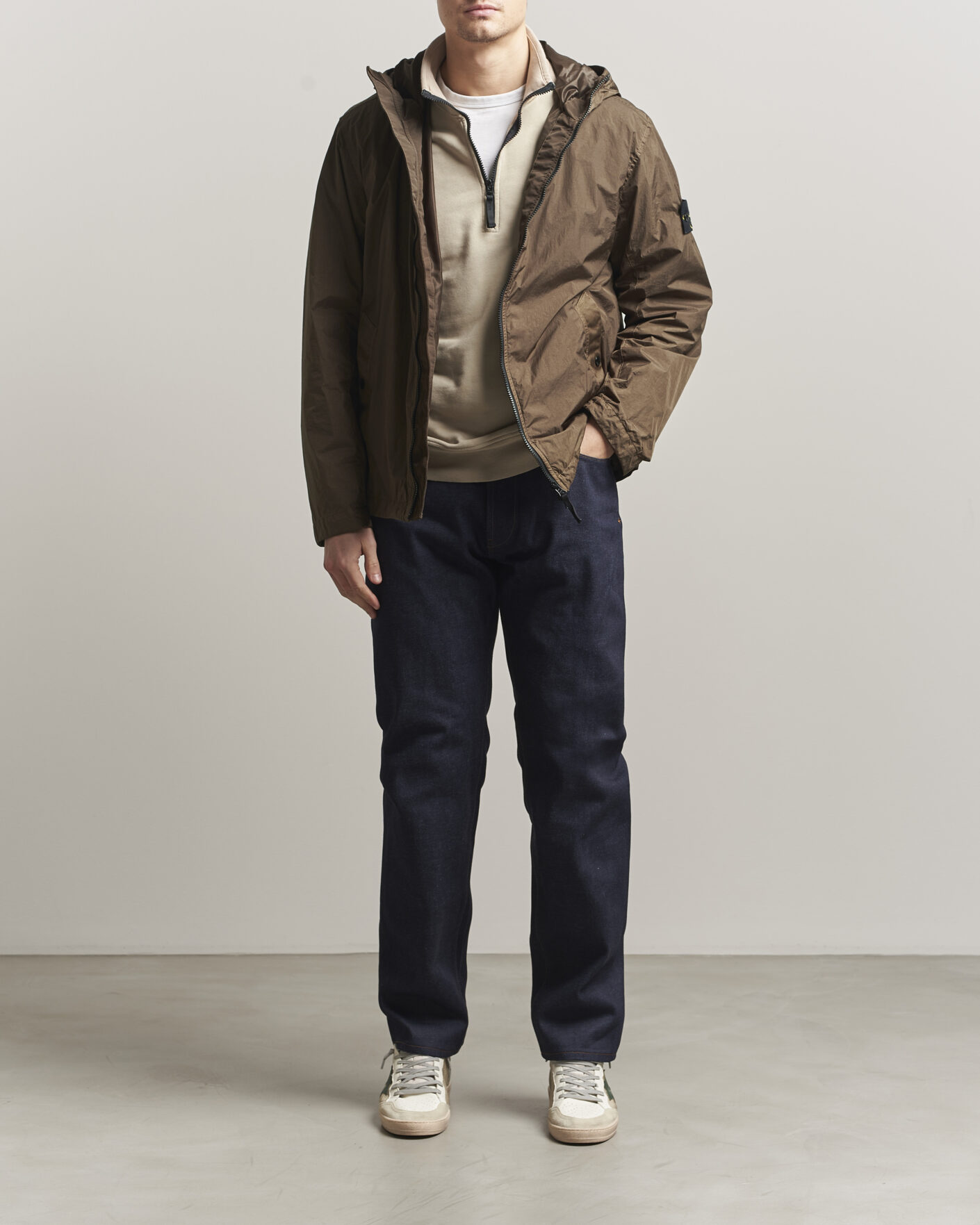 Hombres | Abrigos y chaquetas | Stone Island | Crinkle Reps Padded Hood Jacket Umber