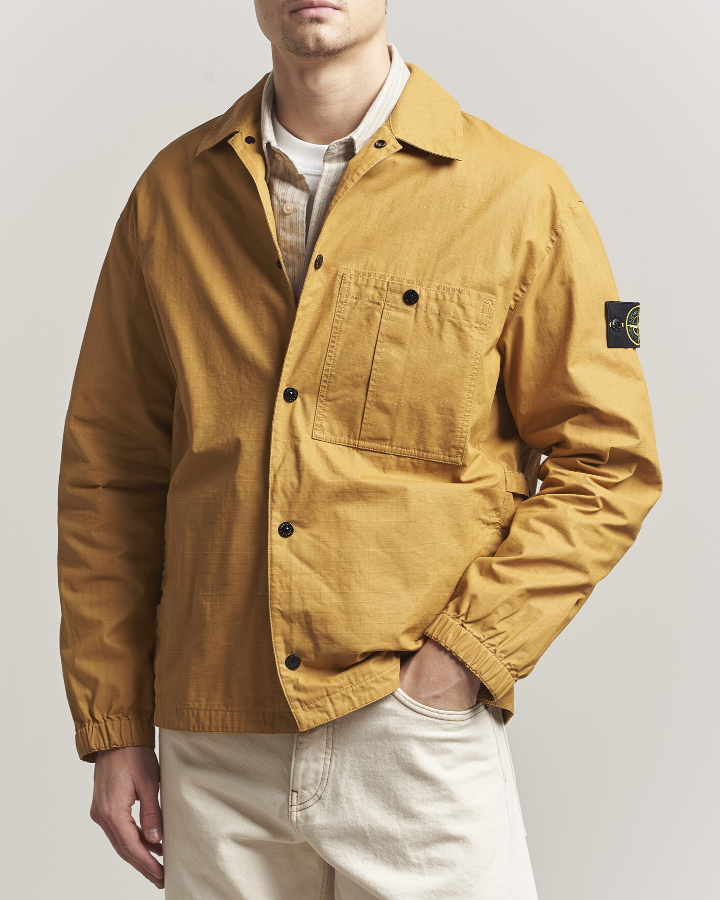 Hombres | Abrigos y chaquetas | Stone Island | Double Coated Cotton Ripstop Overshirt Mustard