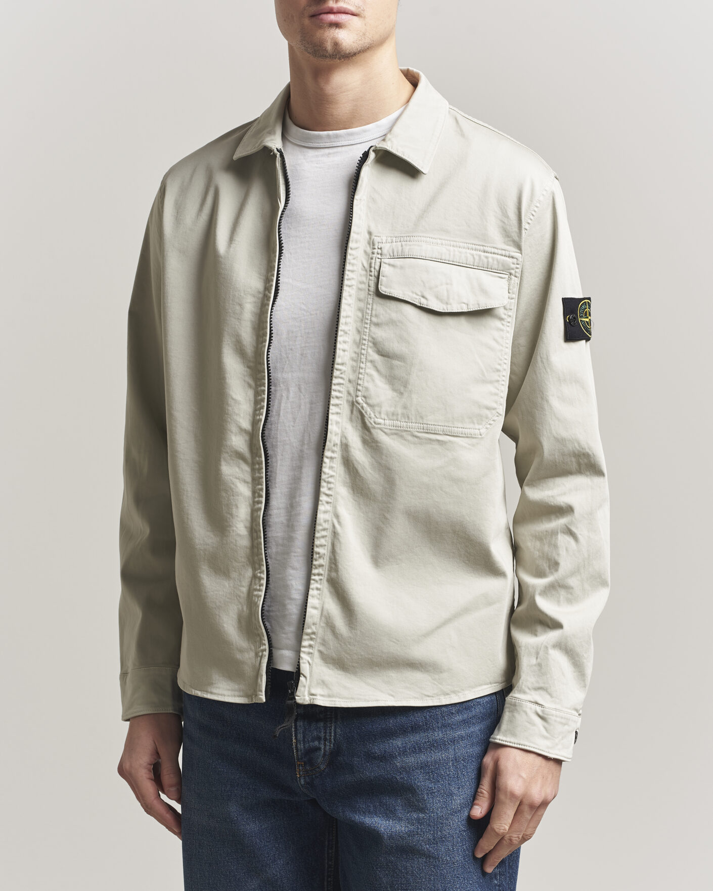 Hombres | Camisas | Stone Island | Cotton Stretch Zip Overshirt Pearl Grey