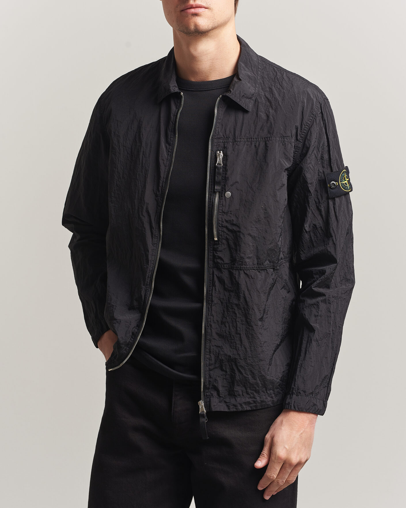 Hombres | Camisas | Stone Island | Nylon Metal Zip Overshirt Black
