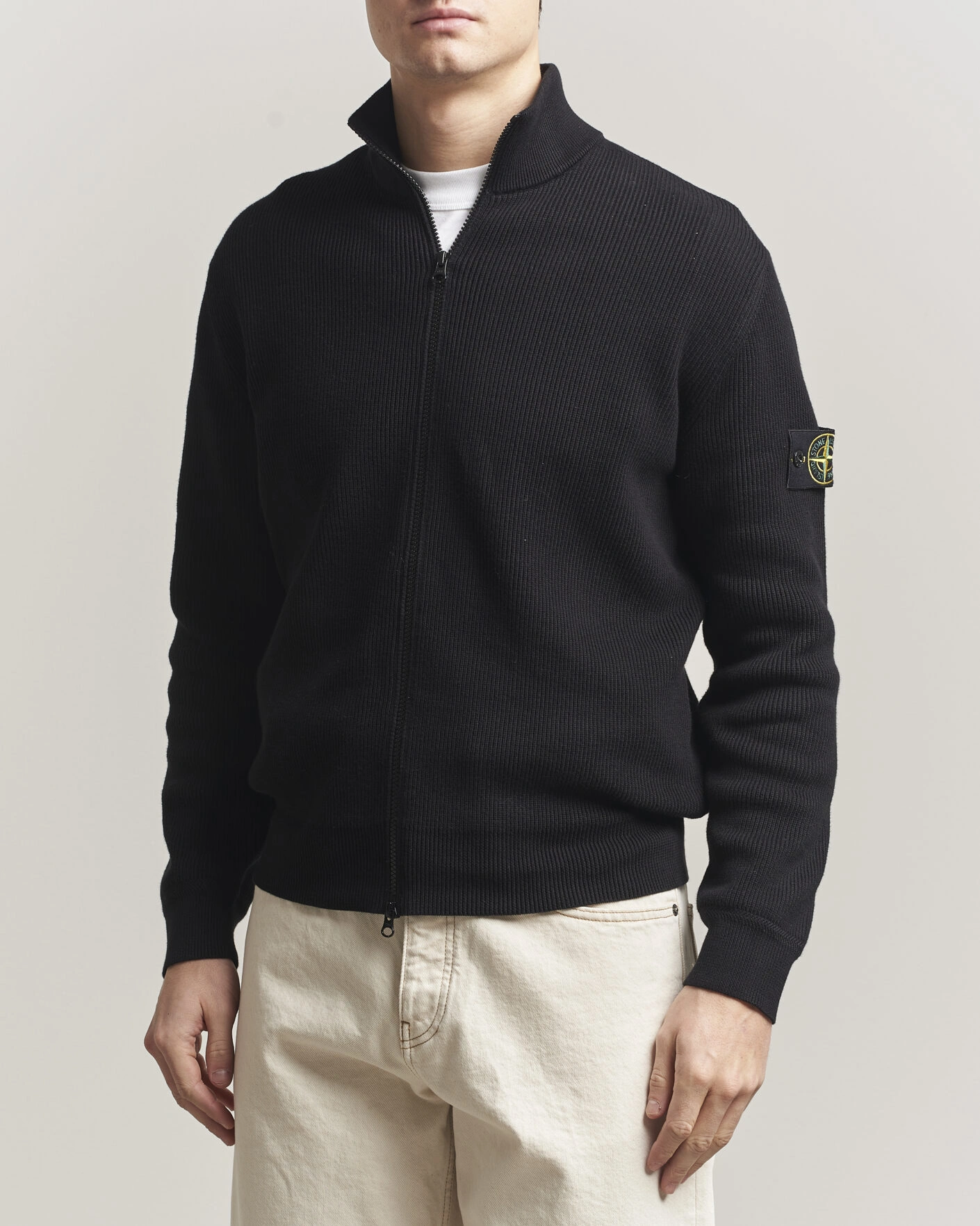 Hombres | Jerséis y prendas de punto | Stone Island | Ribbed Soft Organic Cotton Full Zip Black