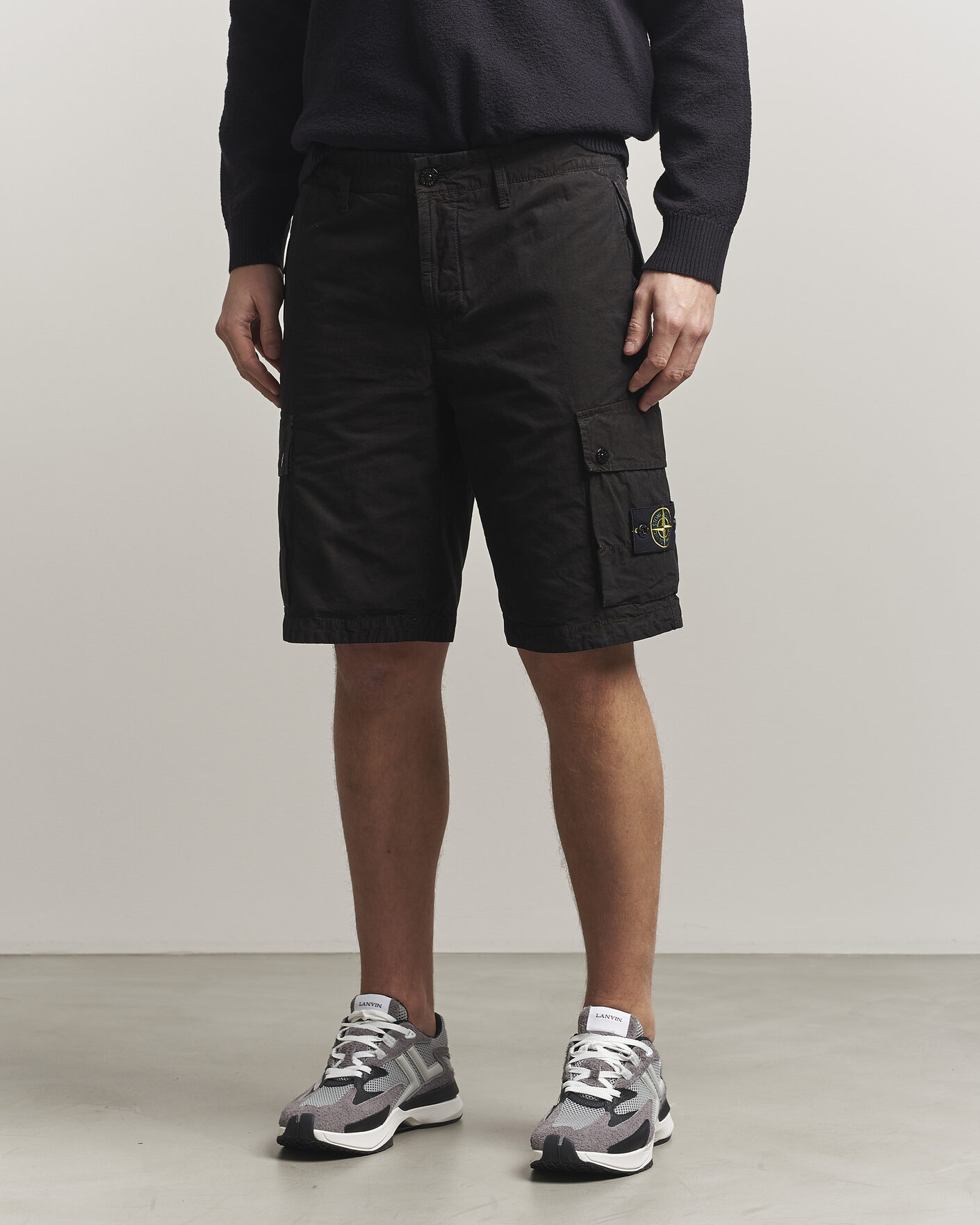 Hombres | Pantalones cortos | Stone Island | Brushed Cotton Canvas Cargo Shorts Black