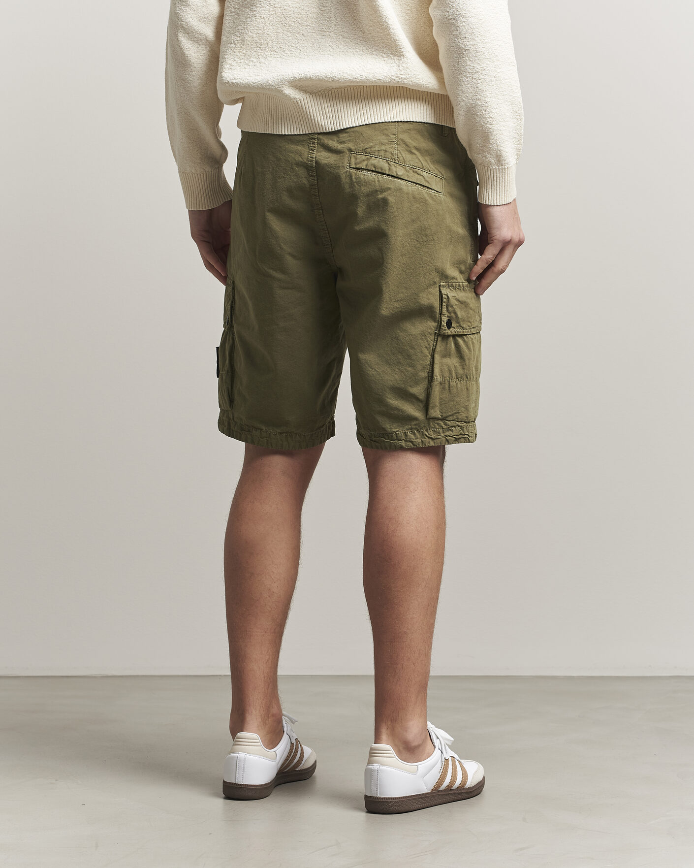 Hombres | Pantalones cortos | Stone Island | Brushed Cotton Canvas Cargo Shorts Military Green