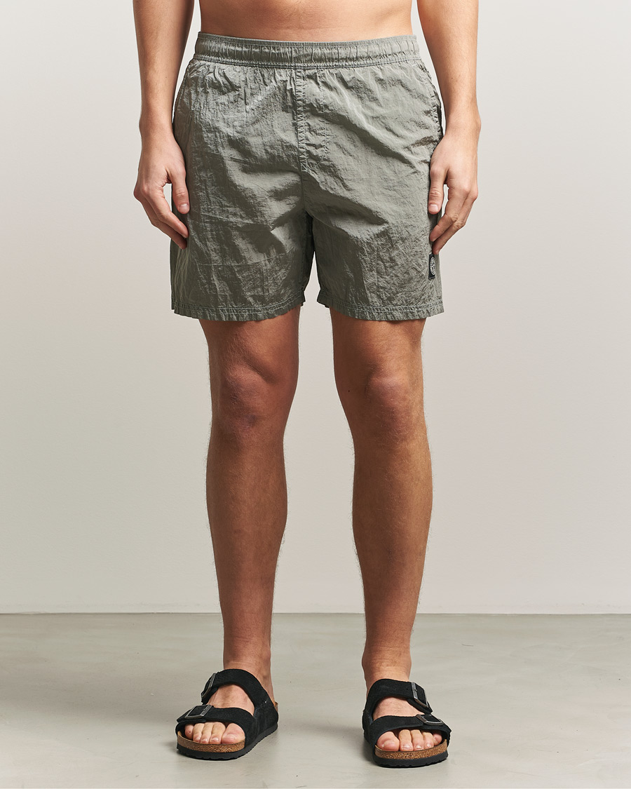 Hombres | Bañadores | Stone Island | Nylon Metal Econyl Swimshorts Pearl Grey