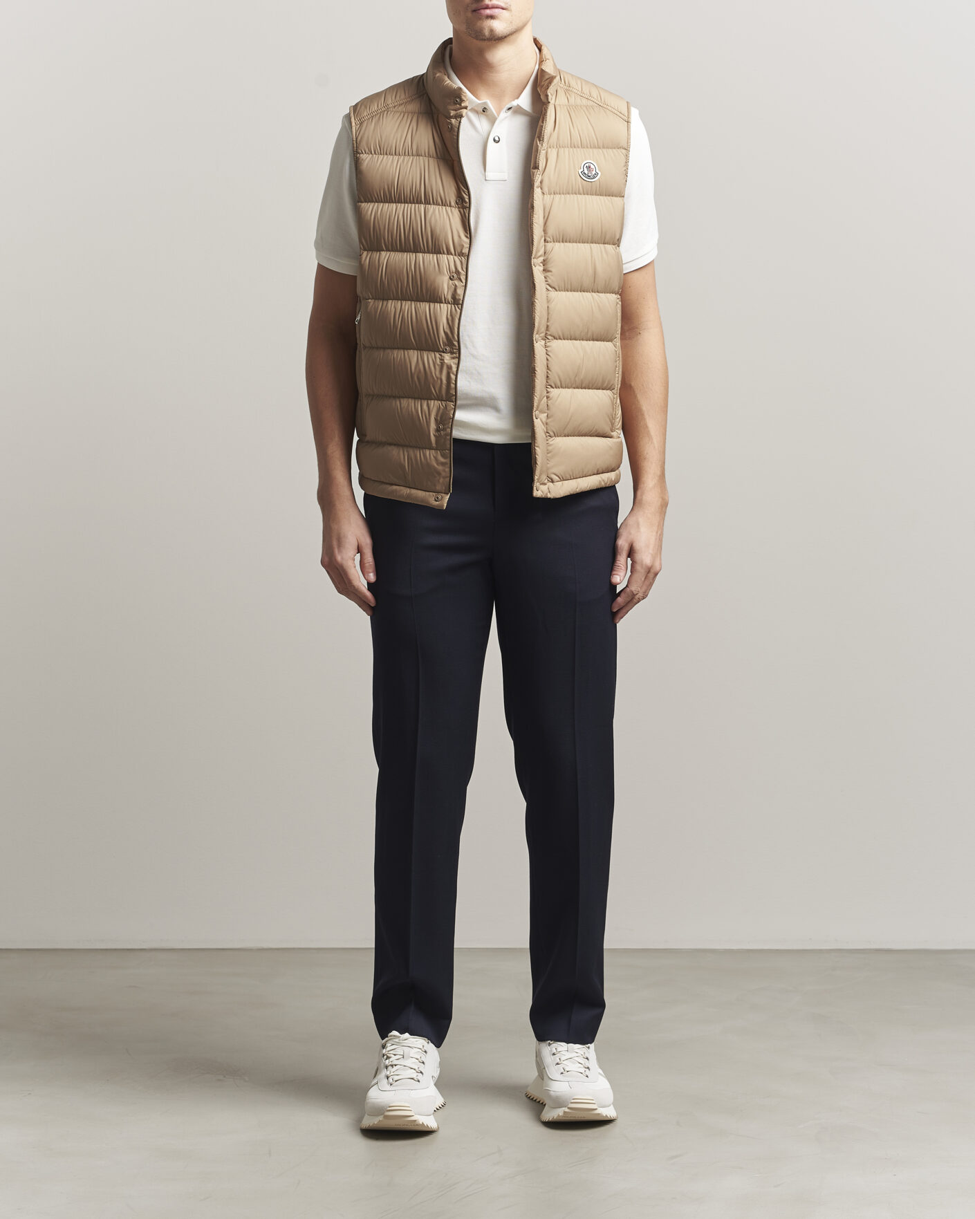 Hombres | Chalecos | Moncler | Barthe Down Vest Tan