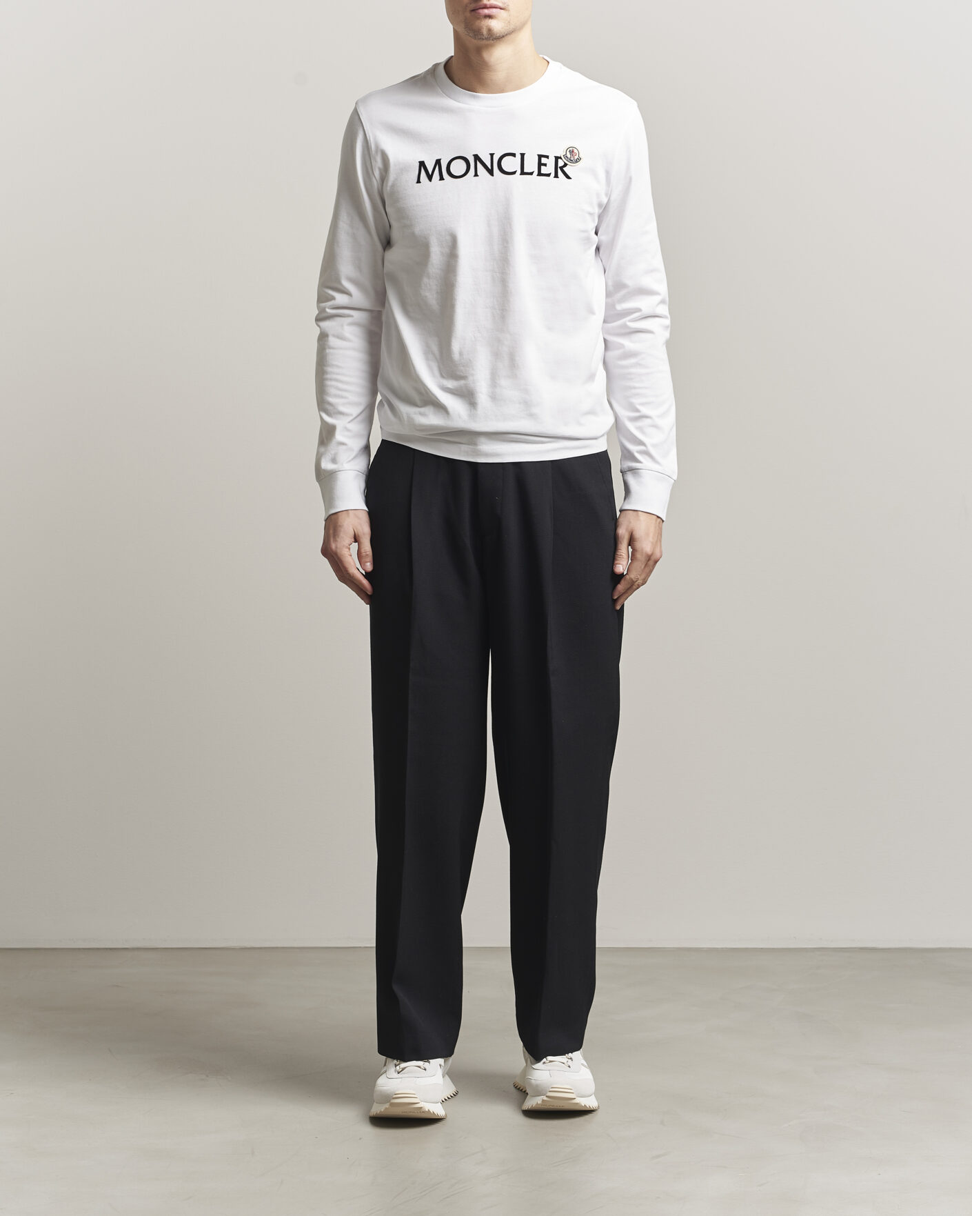 Hombres | Camisetas | Moncler | Lettering Logo Long Sleeve T-Shirt White