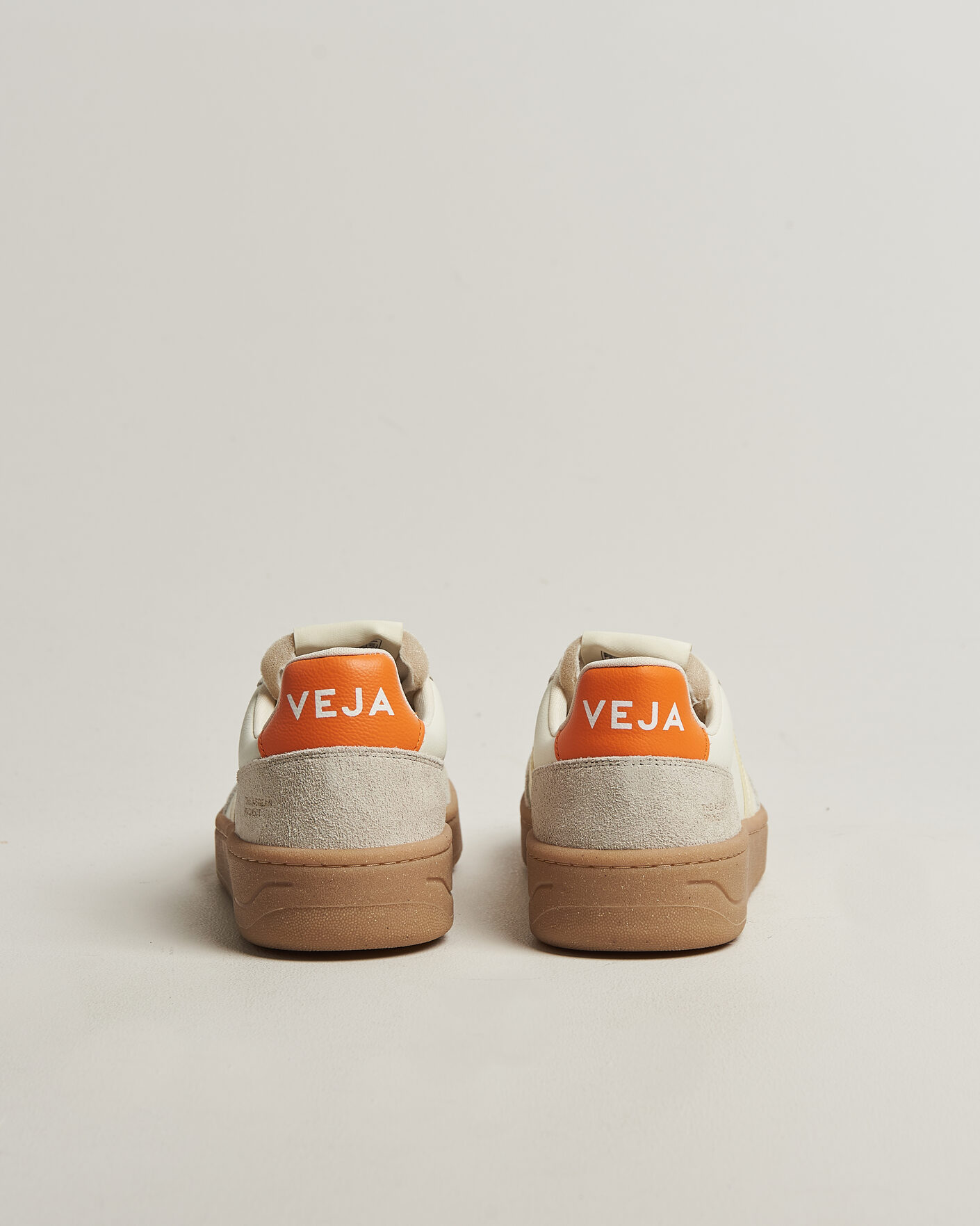 Hombres | Zapatillas | Veja | V-82 Sneaker Pure Calcaire/Fury