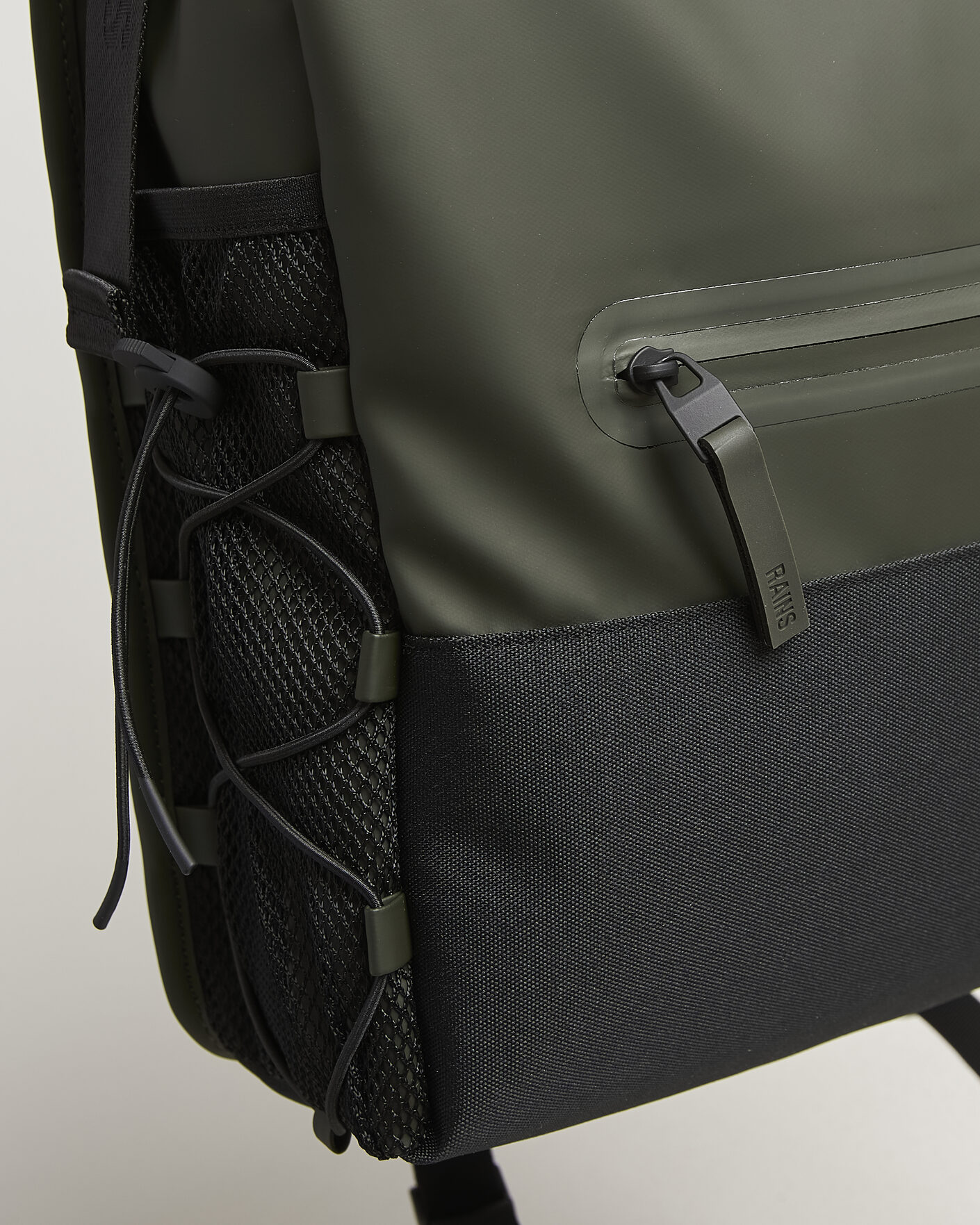 Hombres | Bolsos | RAINS | Trail Mountaineer Rolltop Backpack Green