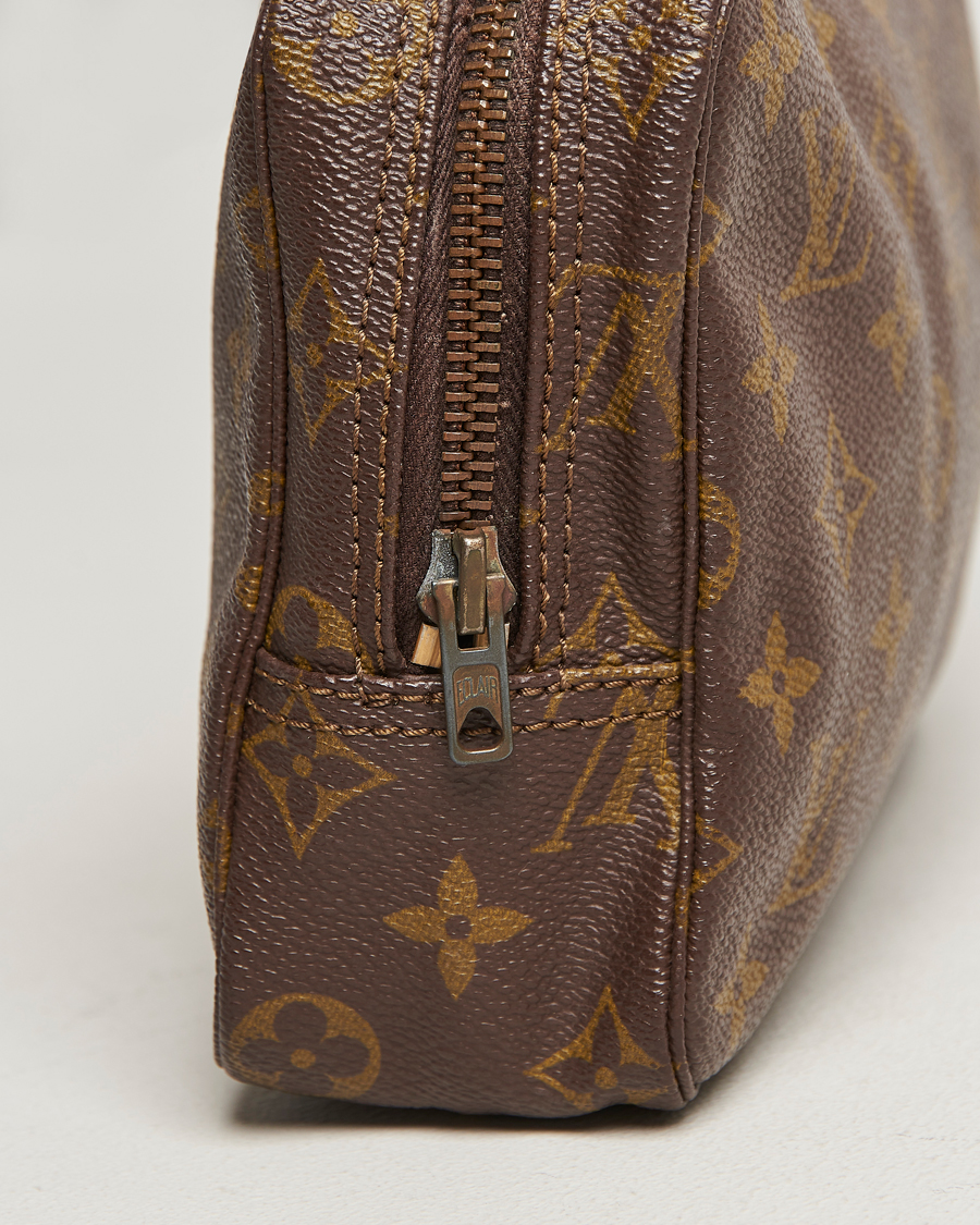 Hombres | Louis Vuitton Pre-Owned Trousse Toilette 23 Monogram | Louis Vuitton Pre-Owned | Trousse Toilette 23 Monogram