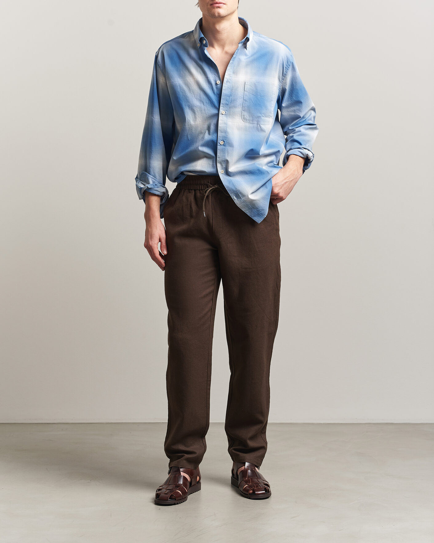 Hombres | Pantalones | LES DEUX | Patrick Heavy Linen/Cotton Pants Brown
