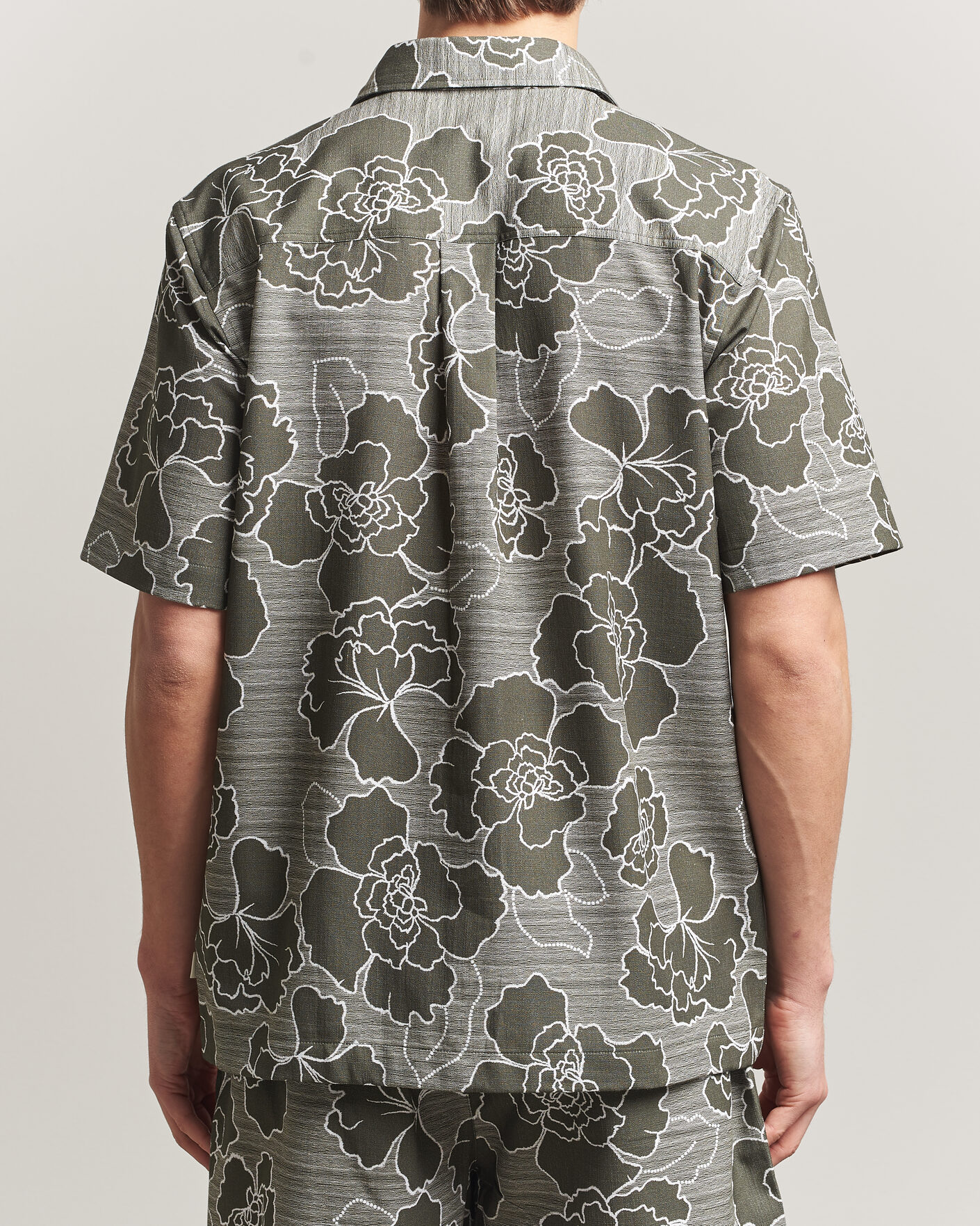Hombres | Camisas | LES DEUX | Charlie Poppy AOP Short Sleeve Shirt Olive Night