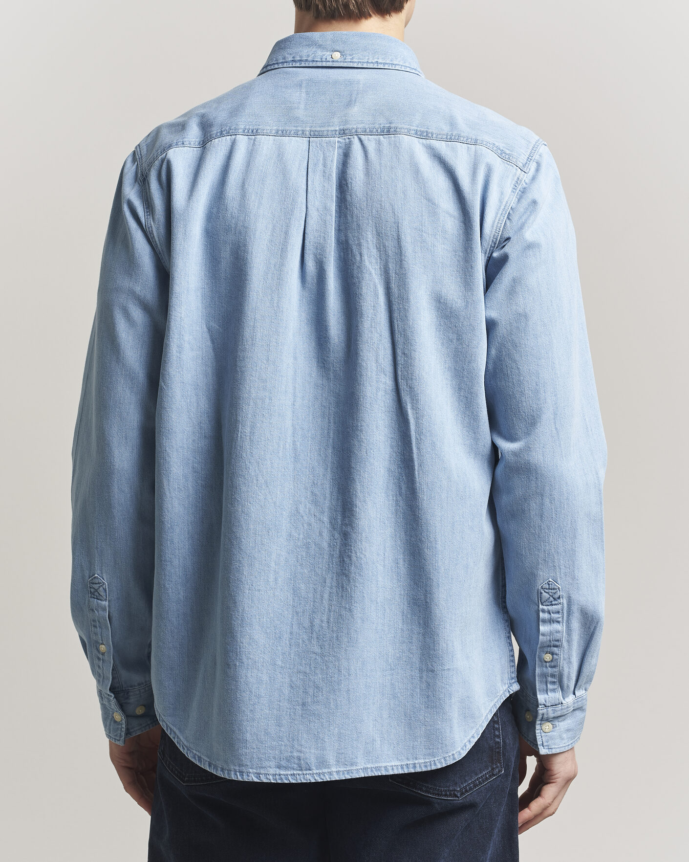 Hombres | Camisas | LES DEUX | Konrad Denim Shirt Light Indigo Wash