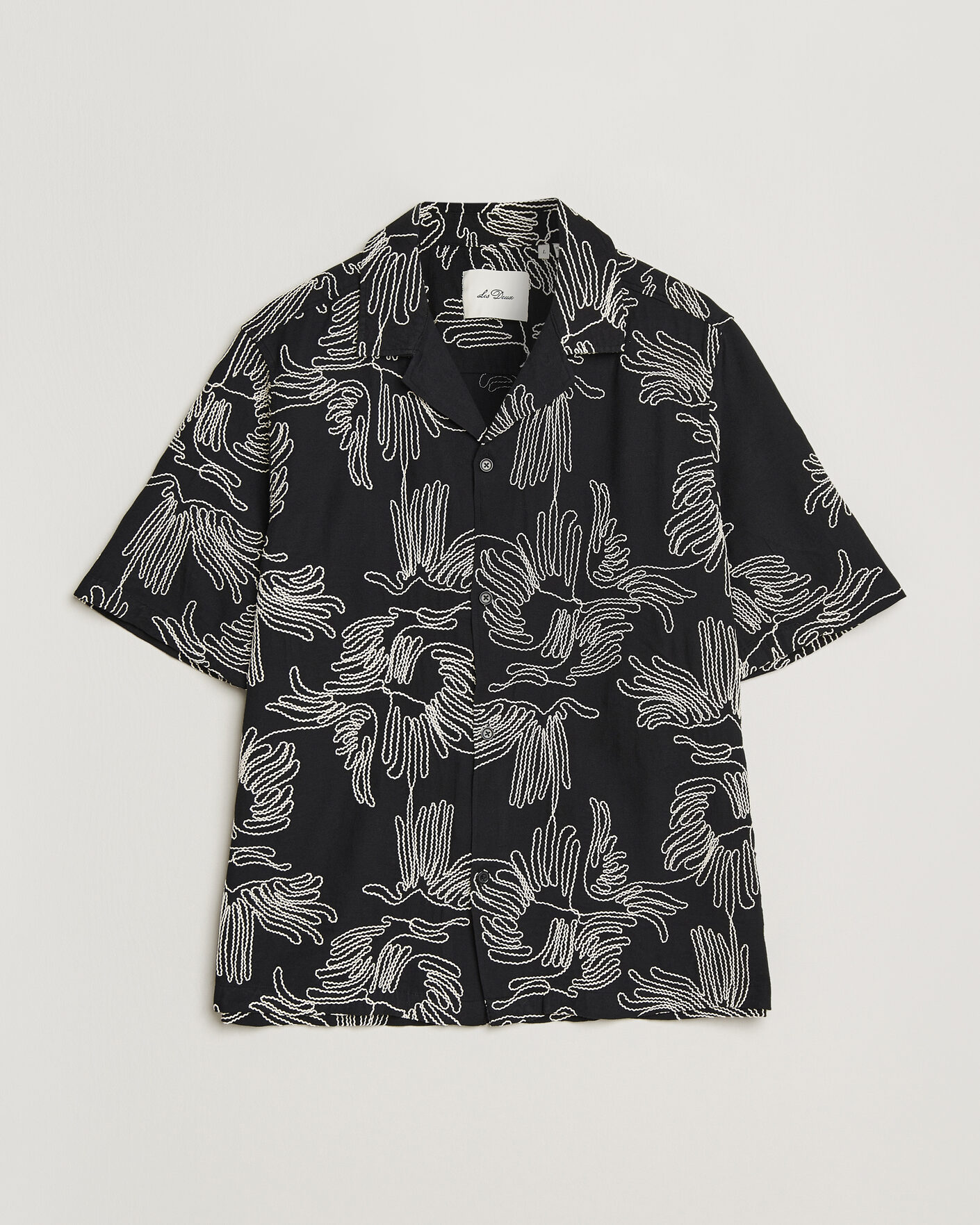 Hombres | Camisas | LES DEUX | Liam AOE Flower Short Sleeve Shirt Black