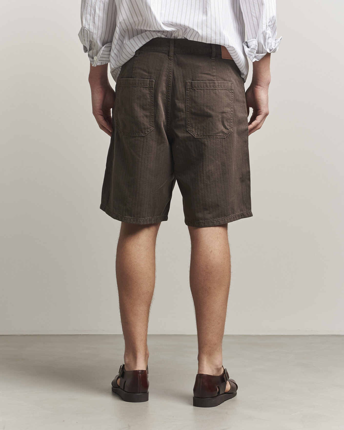 Hombres | Pantalones cortos | Jeanerica | Genua Worker Chino Shorts Chevron Brown