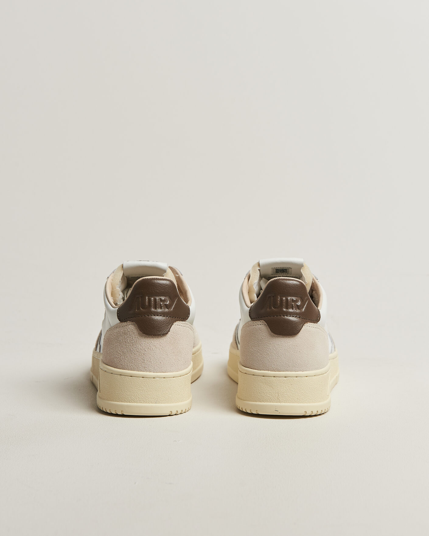 Hombres | Zapatillas | Autry | Medalist Low Leather/Suede Sneaker White/Teak
