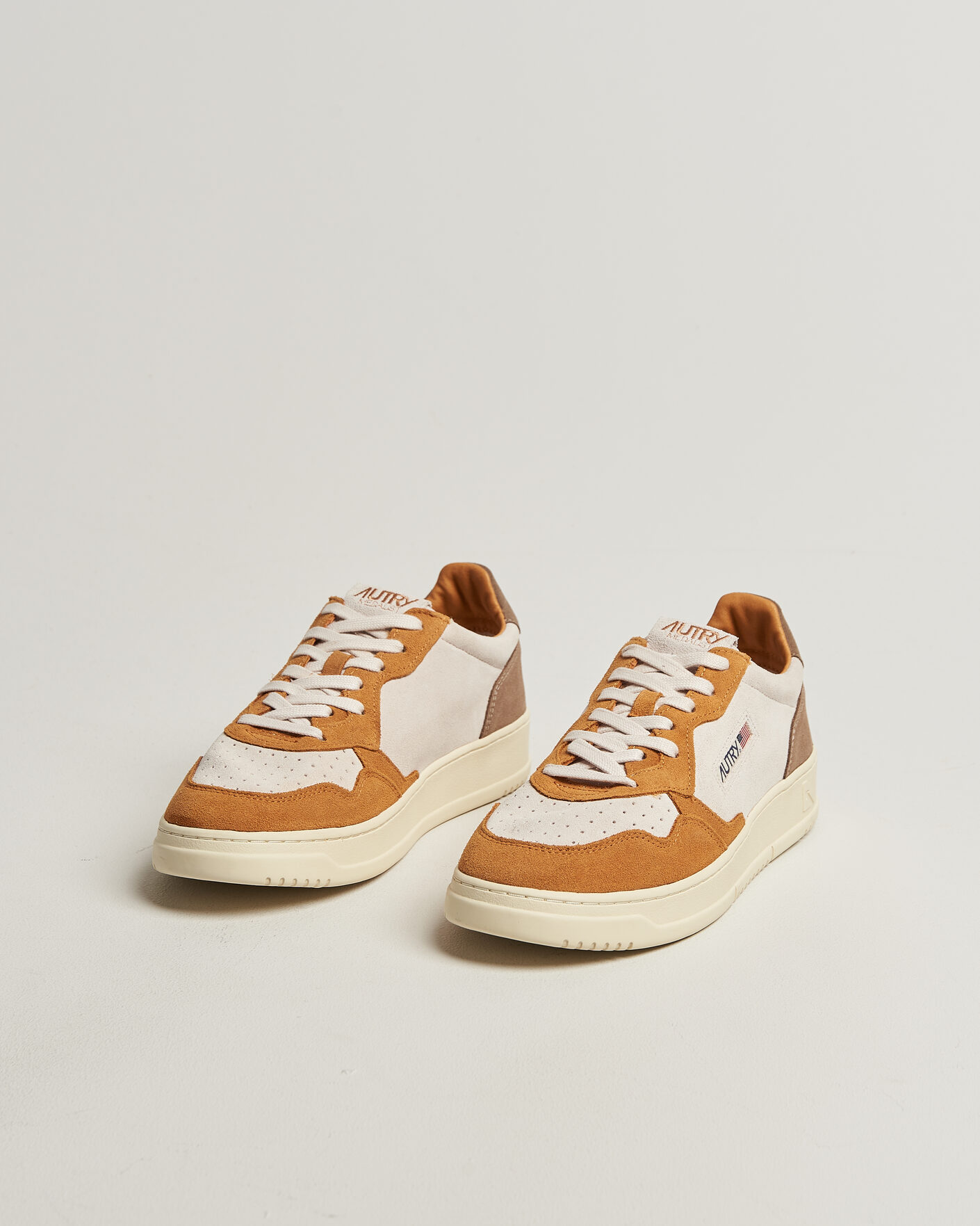 Hombres | Zapatillas | Autry | Medalist Low Suede Mix Sneaker Antilop/White/Brown