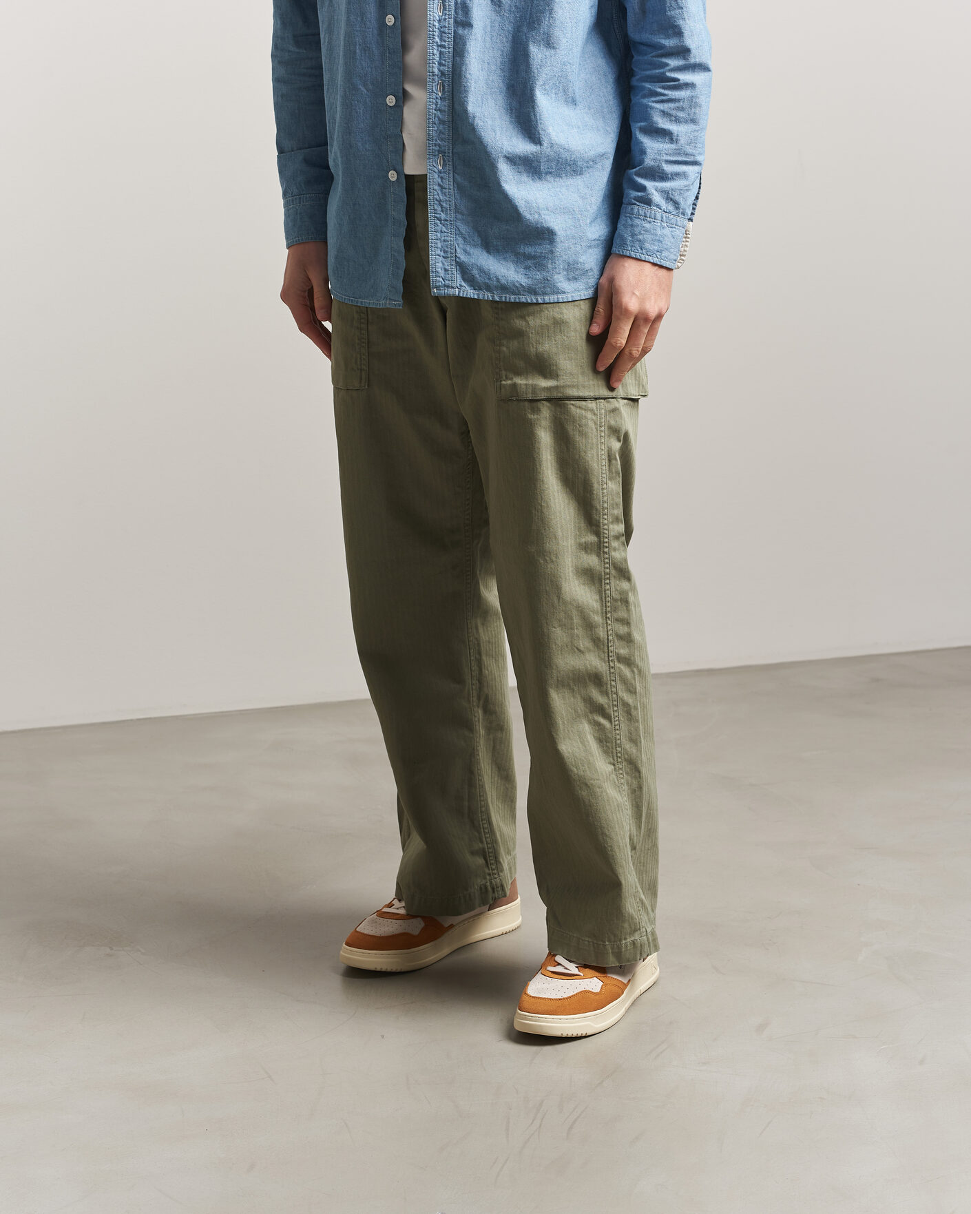 Hombres | Zapatillas | Autry | Medalist Low Sneaker Antilop/White/Brown