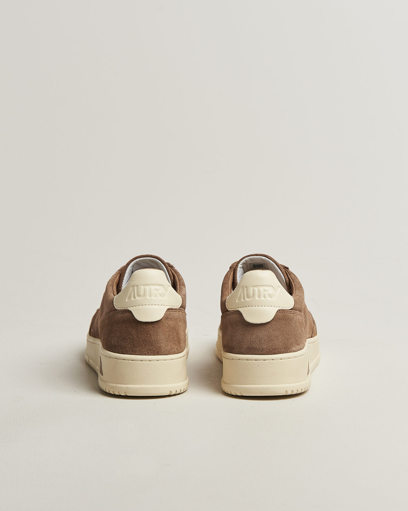 Hombres | Zapatillas | Autry | Medalist Low Sneaker Cigar/White