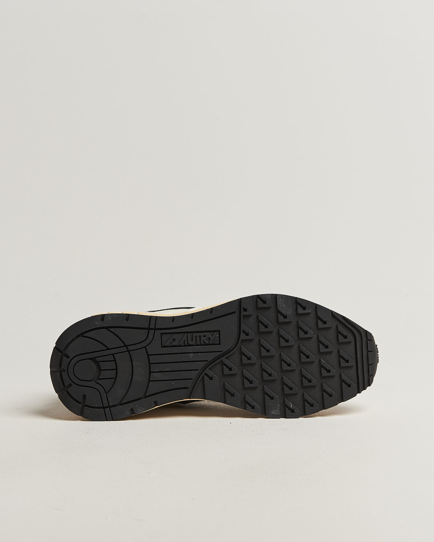 Hombres | Zapatillas | Autry | Reelwind Running Sneaker White/Black