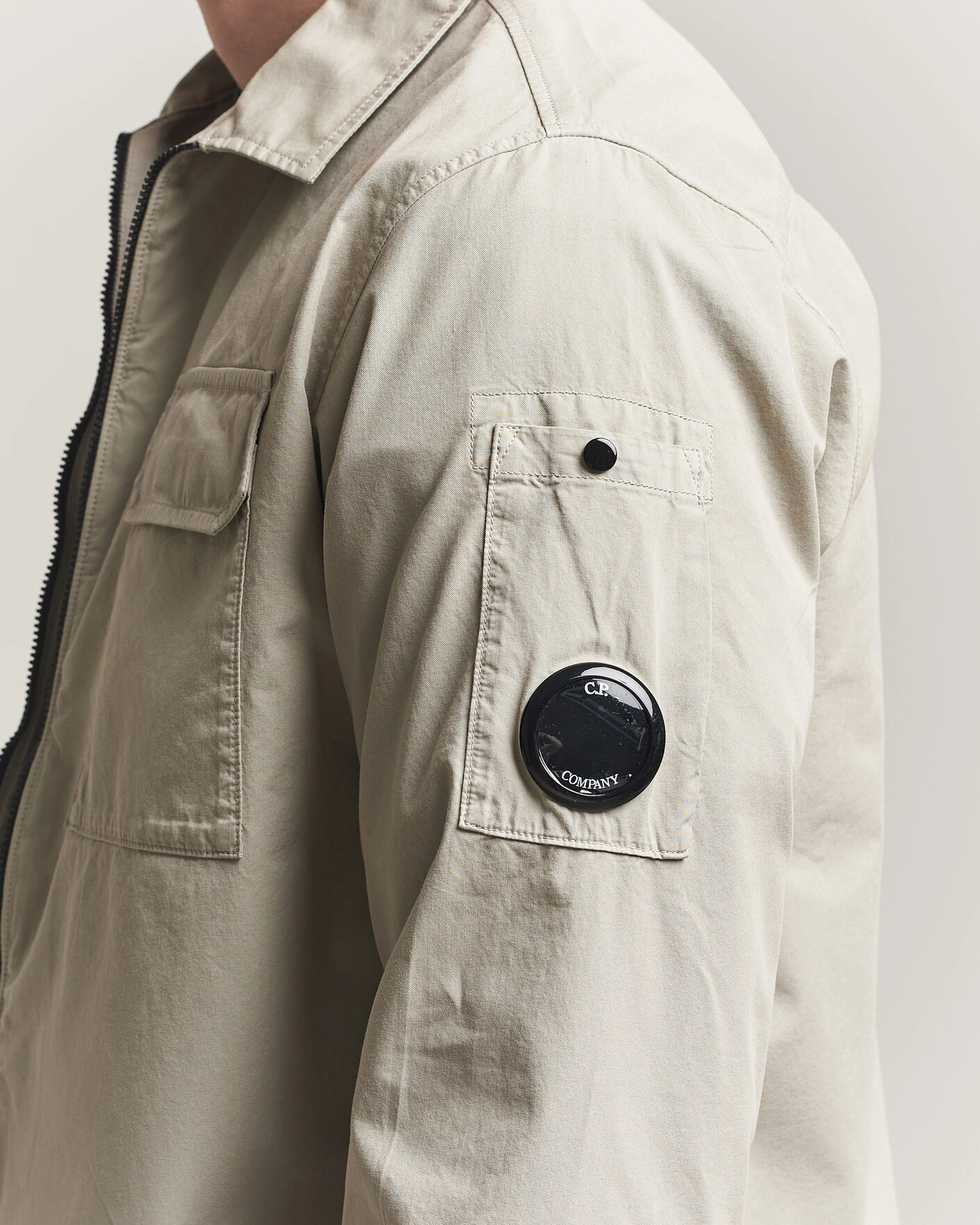 Hombres | Camisas | C.P. Company | Garment Dyed Gabardine Zip Overshirt Light Grey
