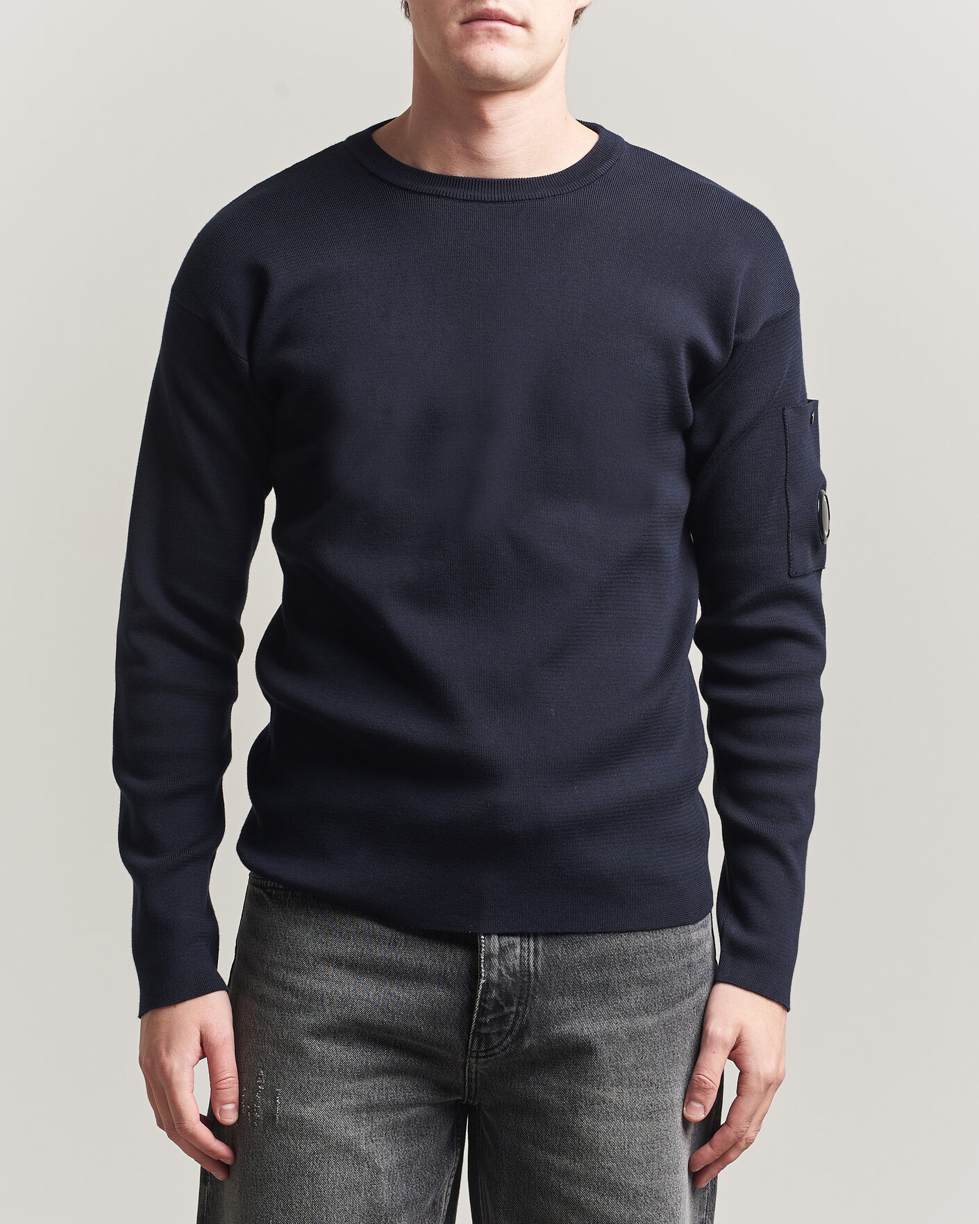 Hombres | Jerséis y prendas de punto | C.P. Company | Sea Island Fine Knit Cotton Lens Crewneck Navy