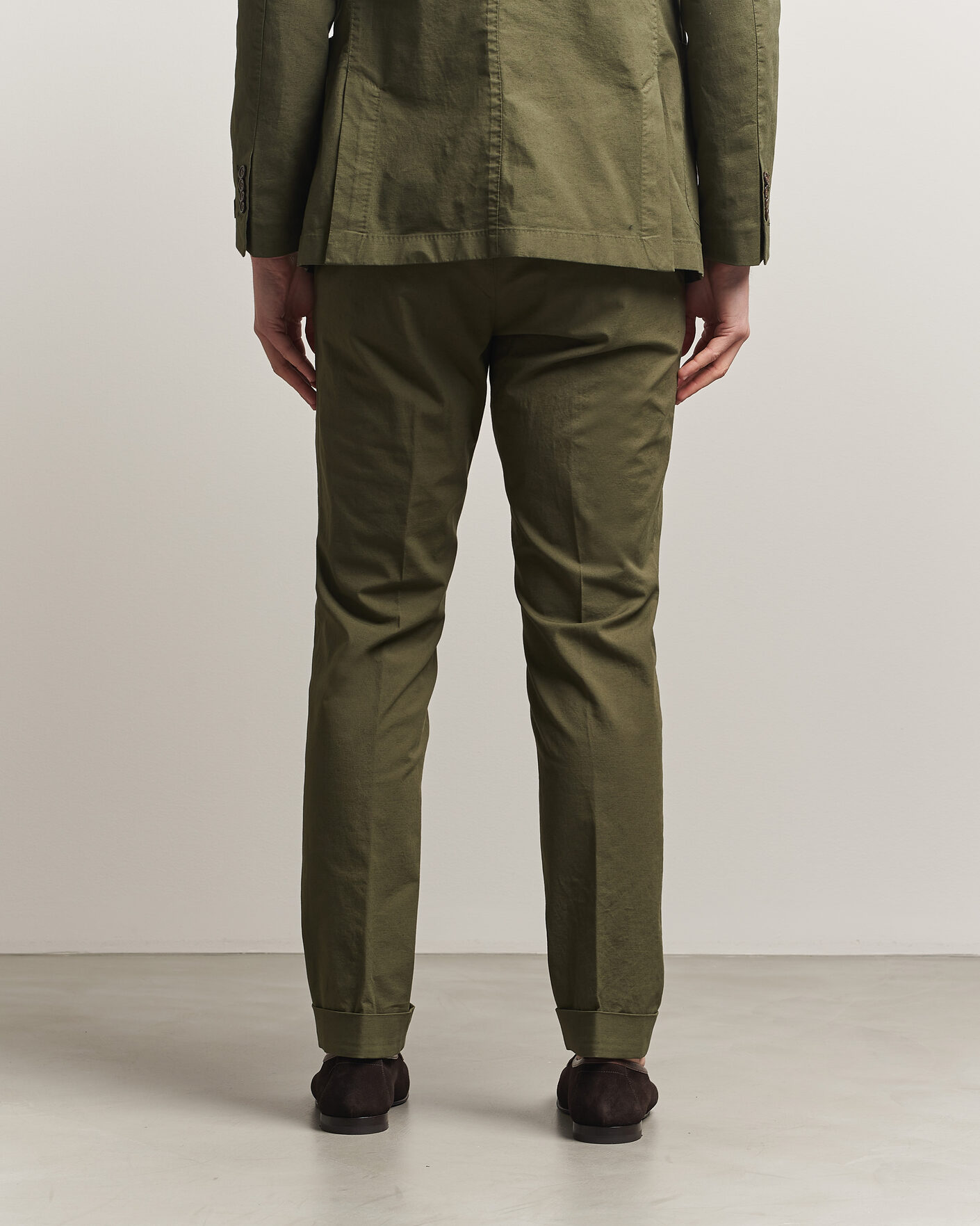 Hombres | Pantalones | Morris | Jack Washed Cotton Trousers Olive