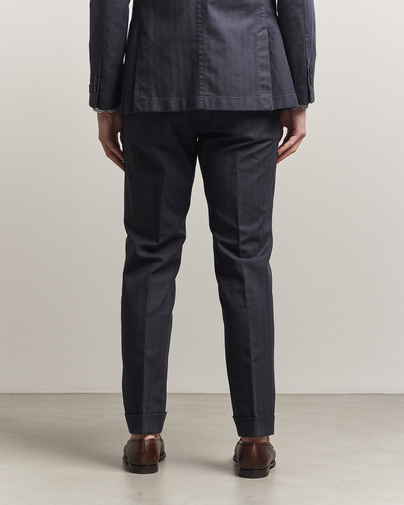 Hombres | Pantalones | Morris | Jack Herringbone Cotton Trousers Blue