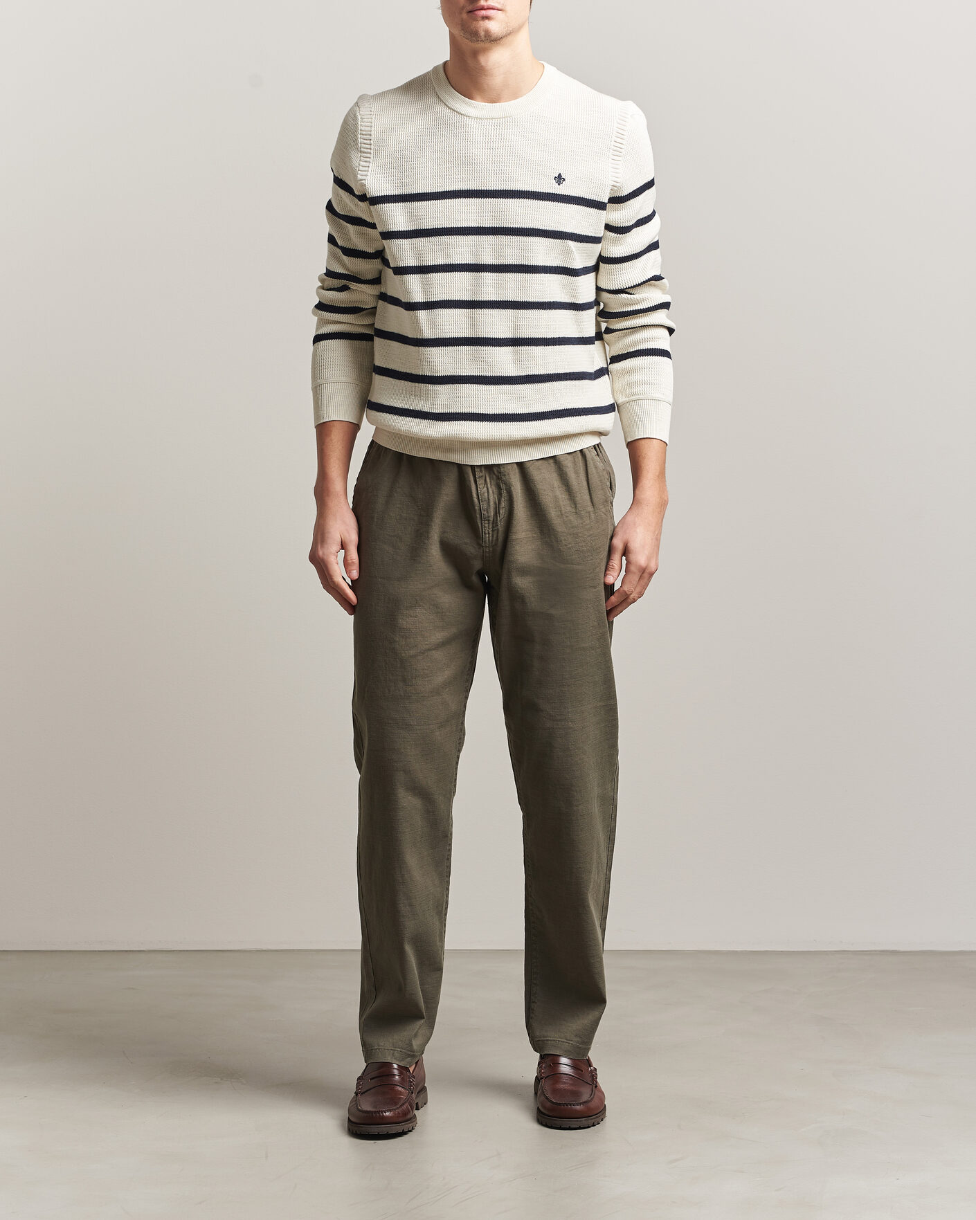 Hombres | Pantalones | Morris | Fenix Linen Trousers Olive