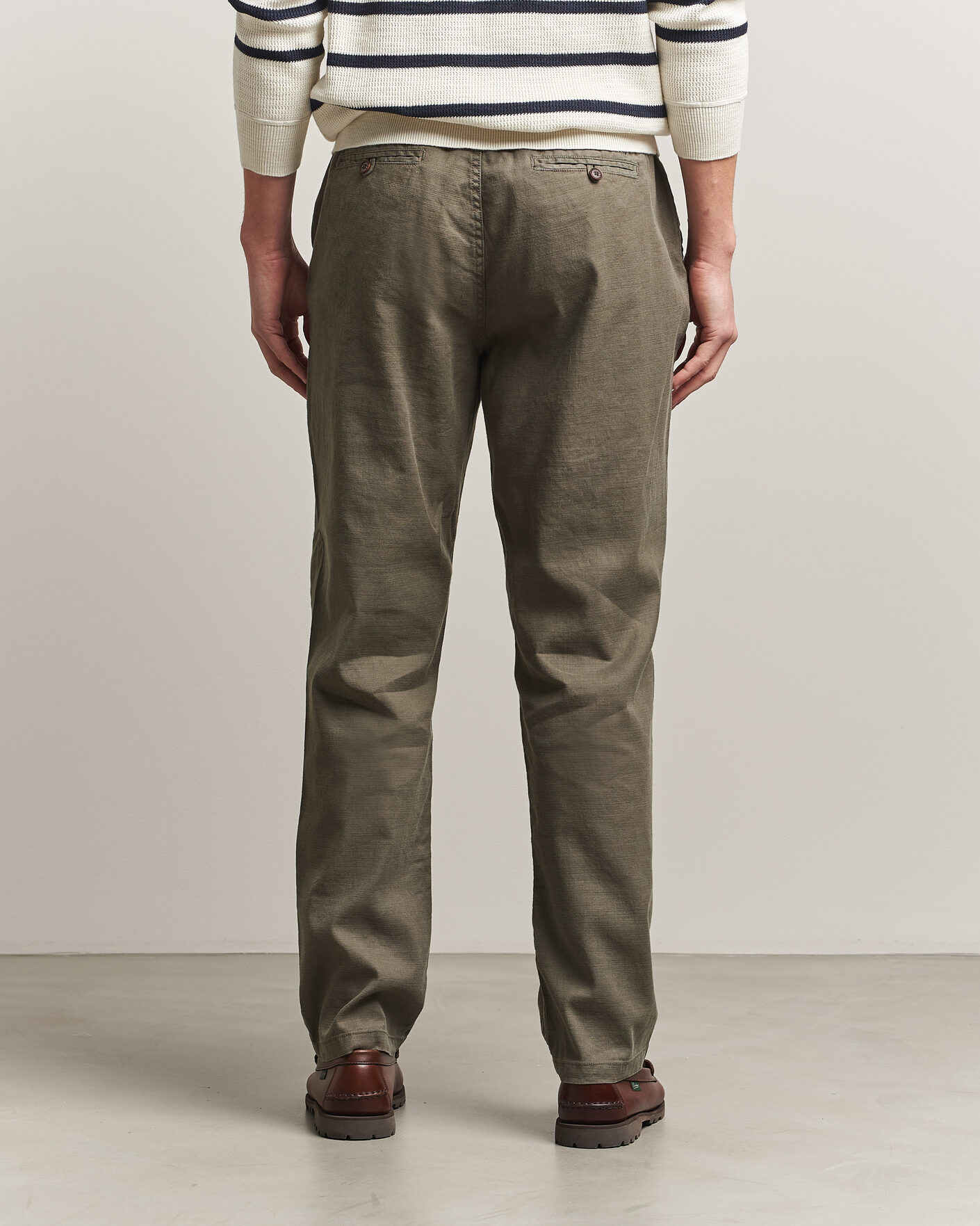 Hombres | Pantalones | Morris | Fenix Linen Trousers Olive