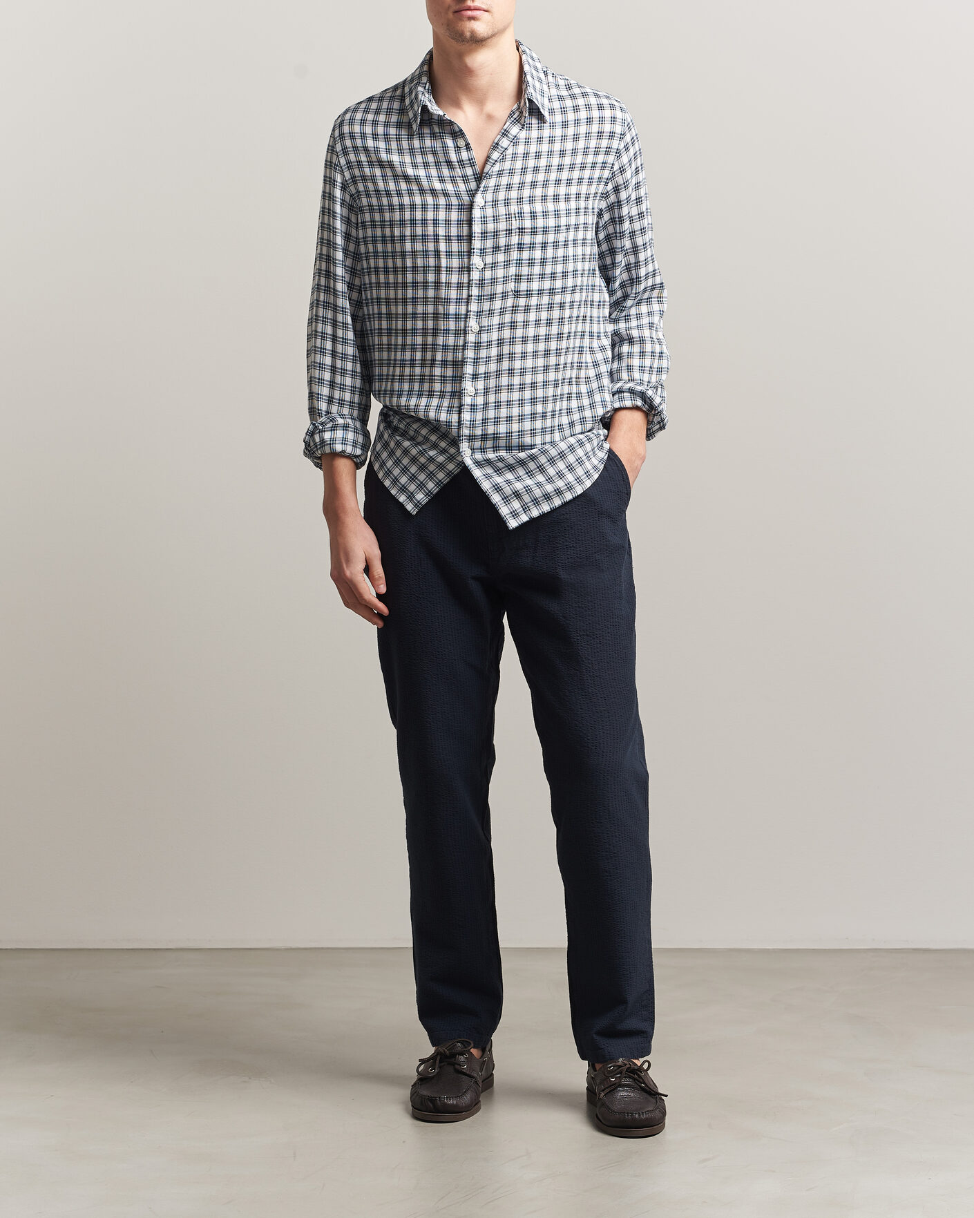 Hombres | Pantalones | Morris | Fenix Seersucker Trousers Dark Blue