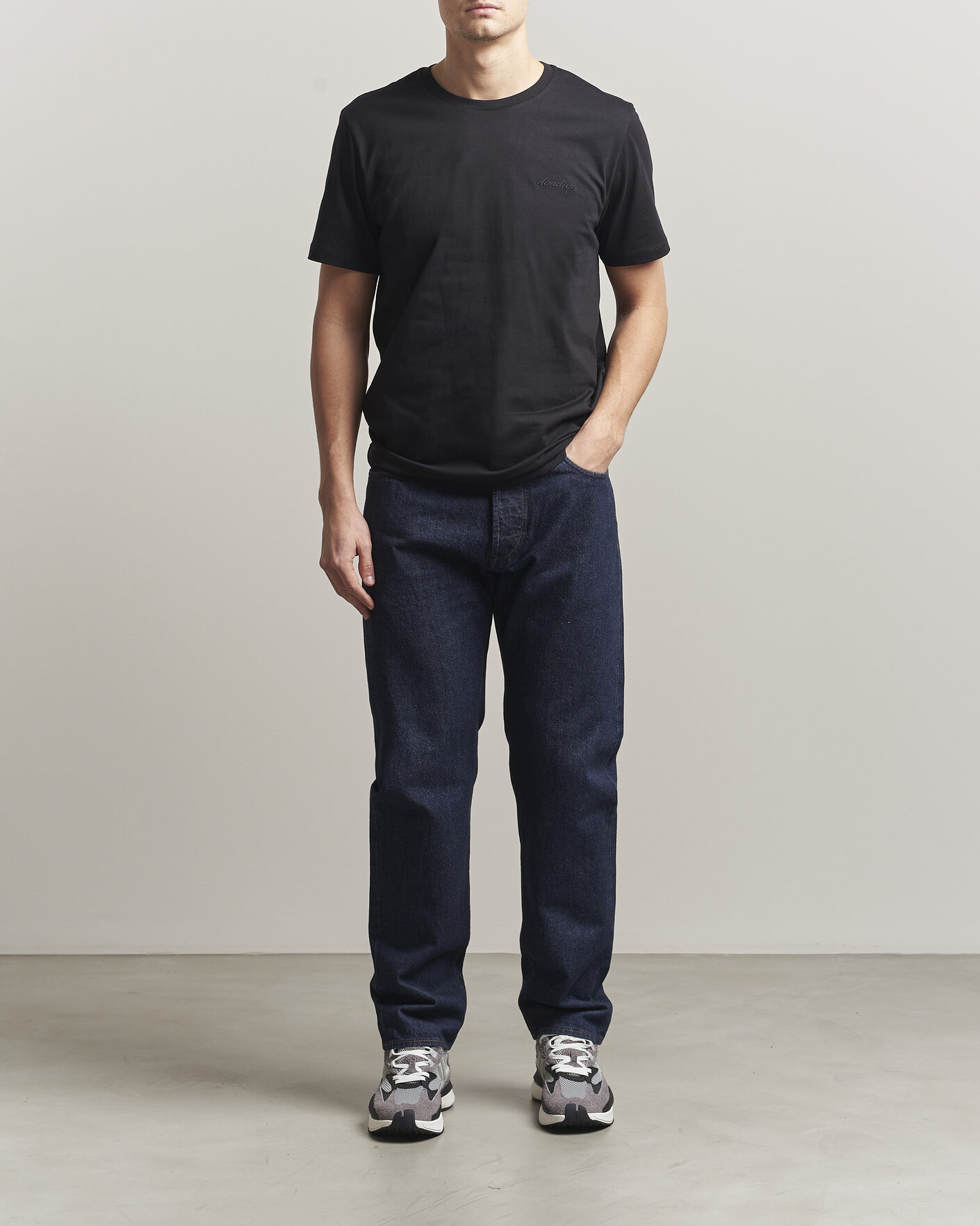 Hombres | Camisetas | Dondup | Logo Crew Neck T-Shirt Black