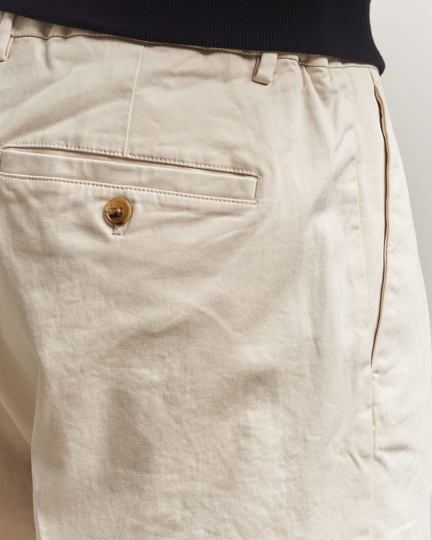 Hombres | Pantalones | NN07 | Kay Cotton Pleated Trousers Ivory