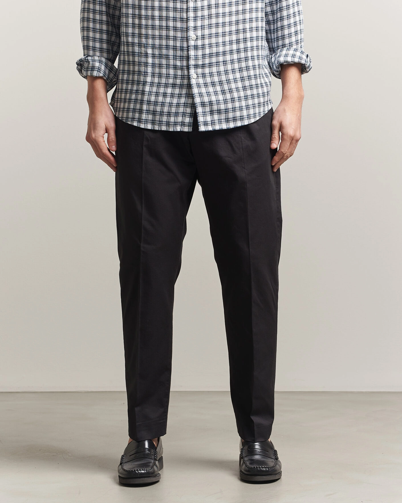 Hombres | Pantalones | NN07 | Bill Pleated Trousers Black