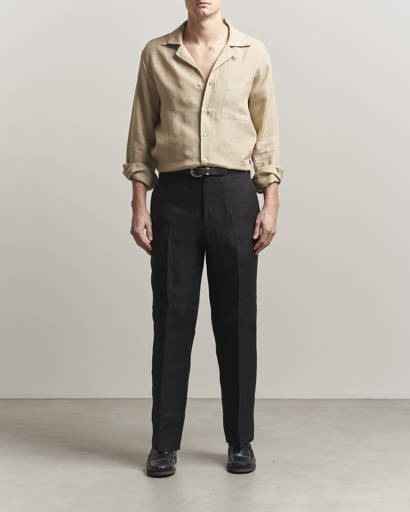 Hombres | Camisas | Lardini | Paul Linen Resort Shirt Beige