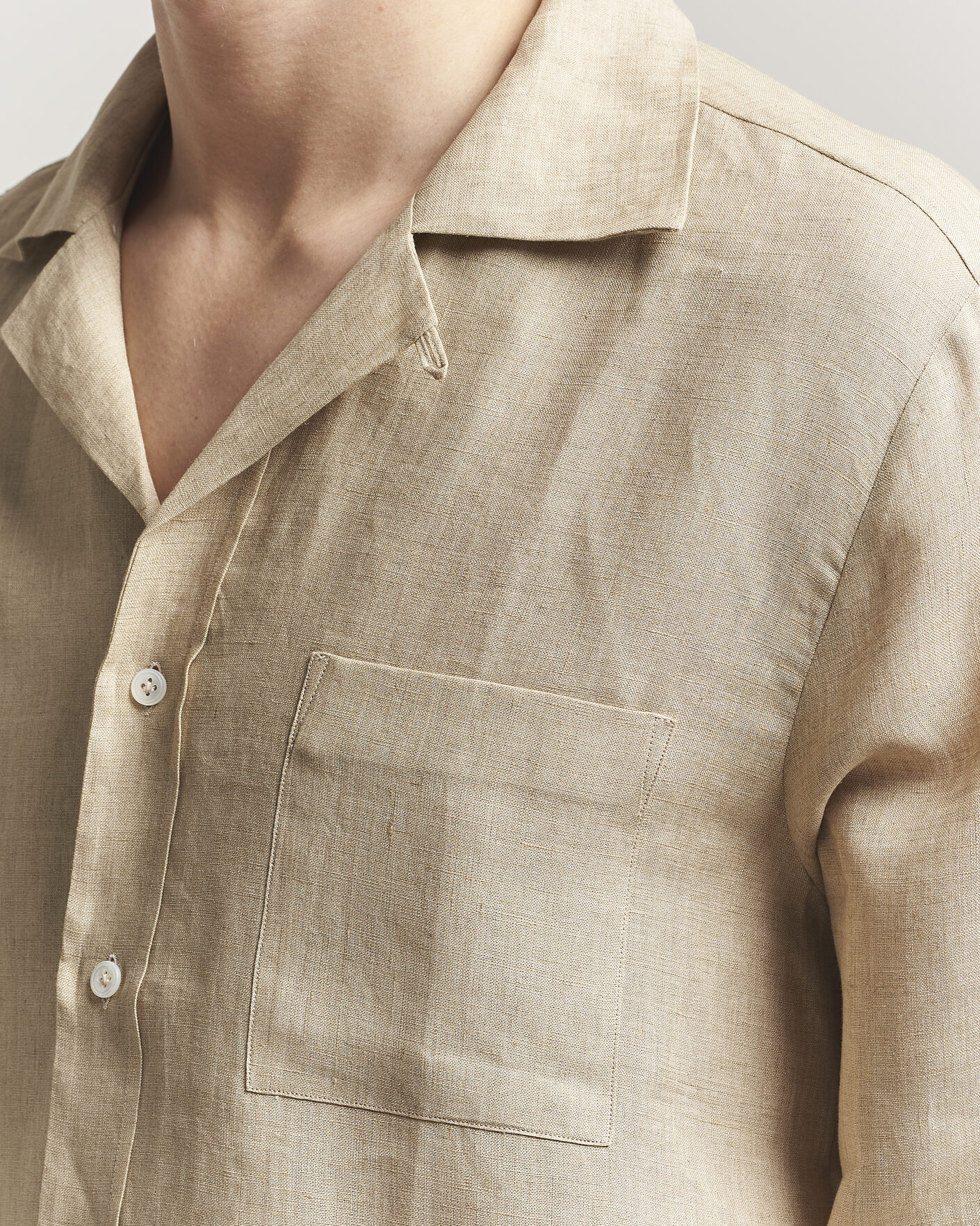 Hombres | Camisas | Lardini | Paul Linen Resort Shirt Beige
