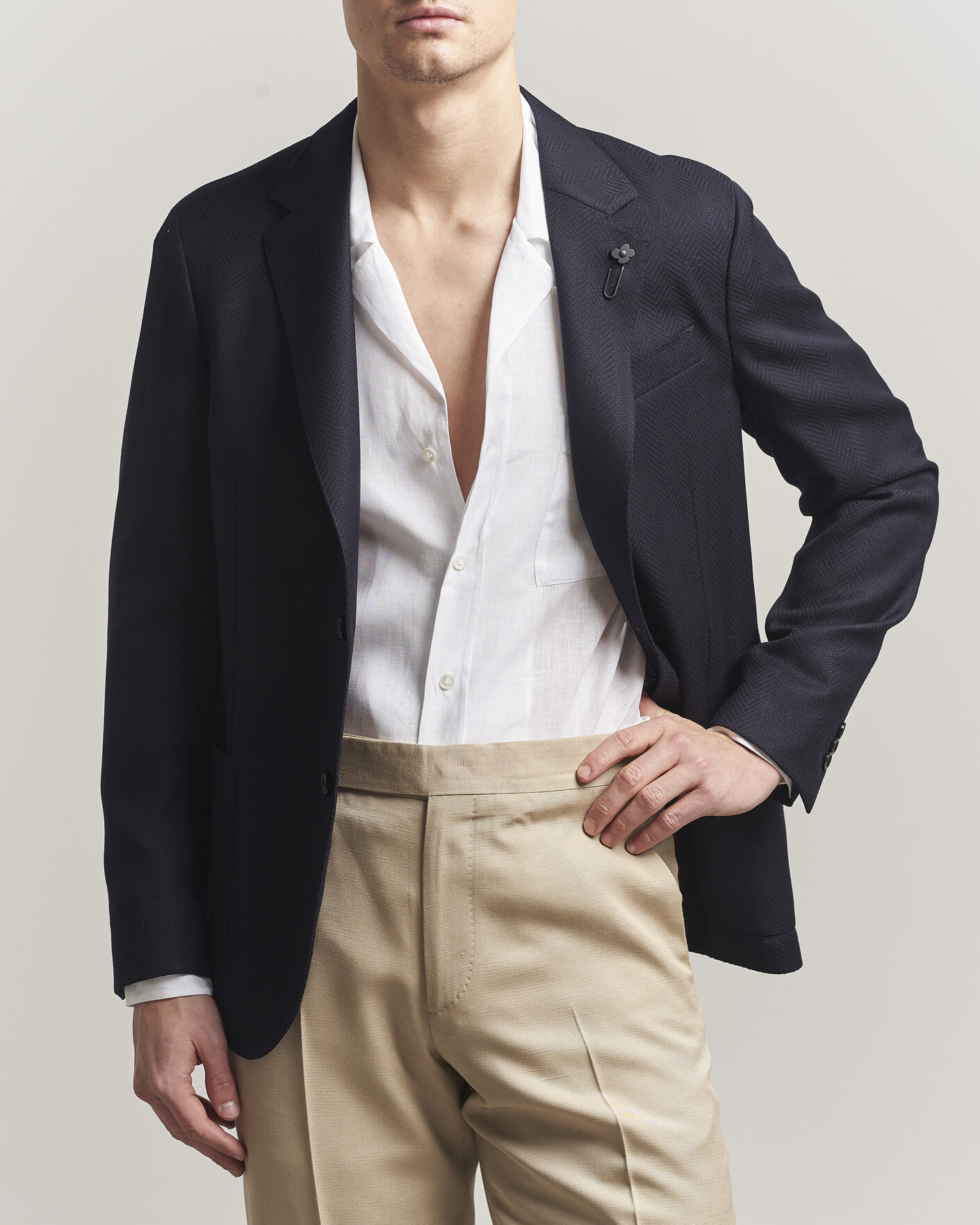 Hombres | Blazers | Lardini | Herringbone Light Wool Blazer Navy