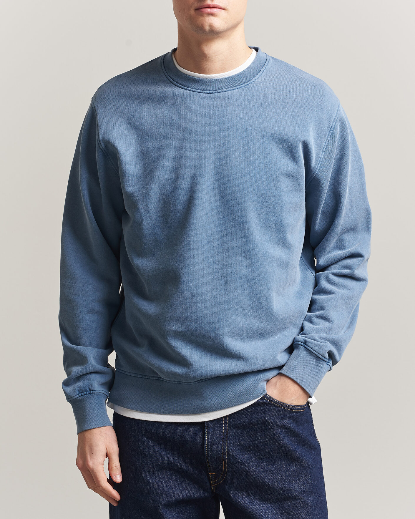 Hombres | Jerséis y prendas de punto | Colorful Standard | Classic Organic Crew Neck Sweat Faded Indigo
