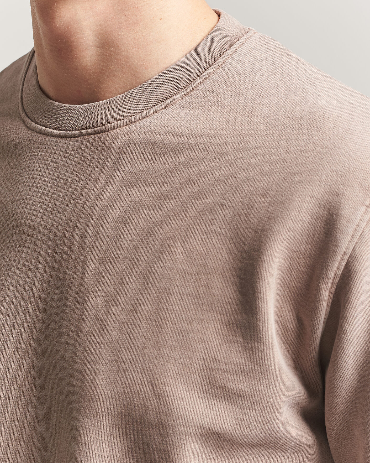 Hombres | Jerséis y prendas de punto | Colorful Standard | Classic Organic Crew Neck Sweat Faded Khaki
