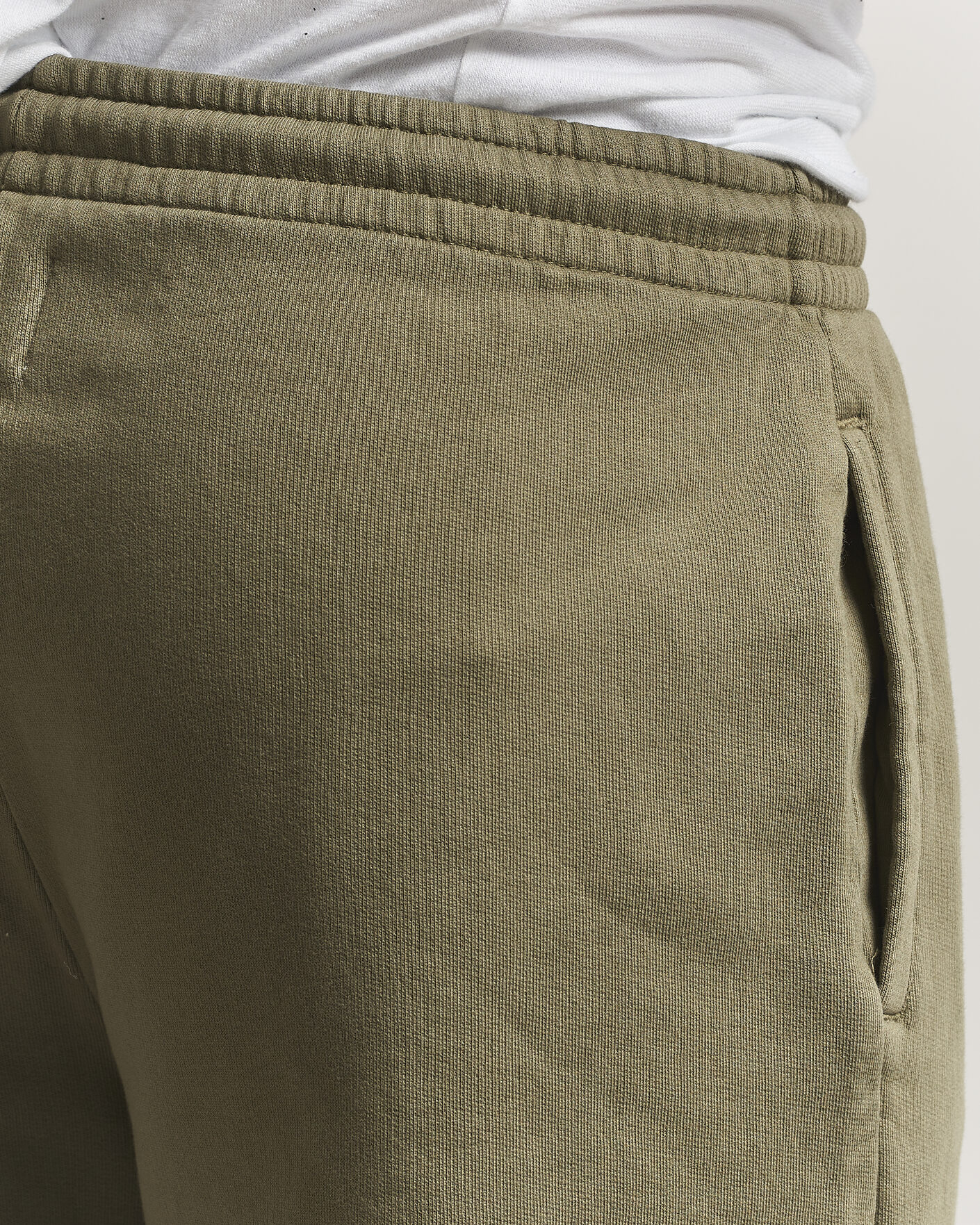 Hombres | Pantalones | Colorful Standard | Classic Organic Sweatpants Dusty Olive