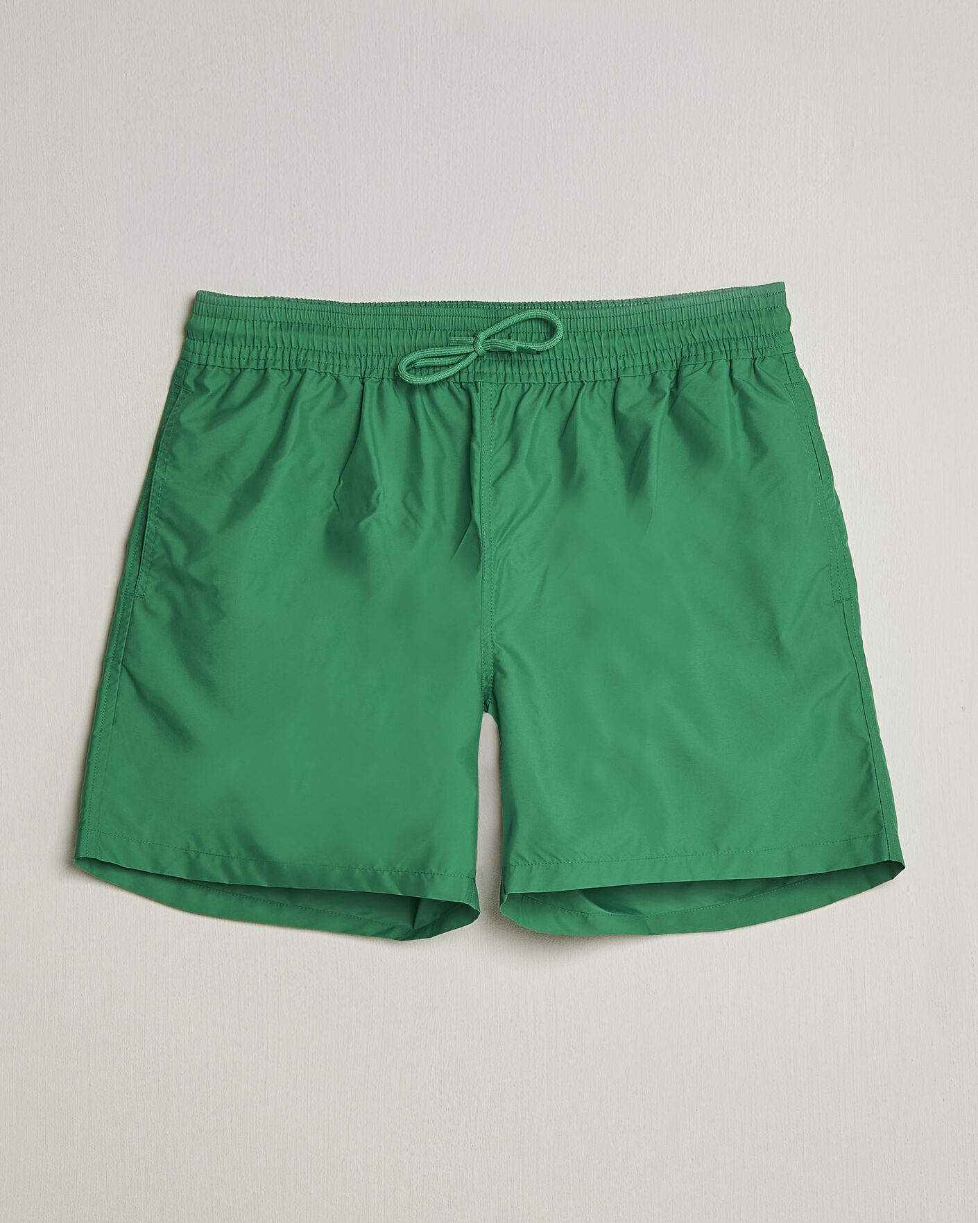 Hombres | Bañadores | Colorful Standard | Classic Organic Swim Shorts Kelly Green