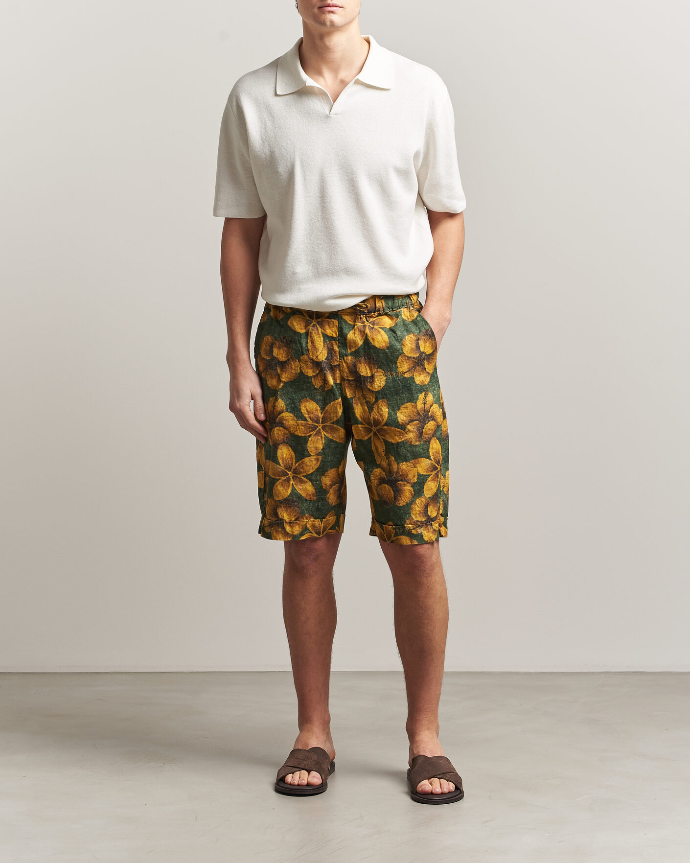 Hombres | Pantalones cortos | Stenströms | Flower Printed Linen Shorts Green