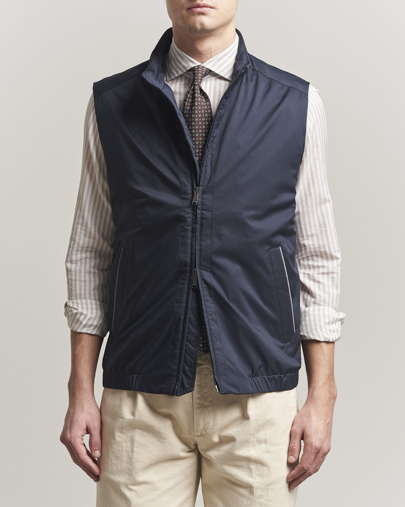 Hombres | Chalecos | Eton | Lightweight Wind Vest Navy Blue