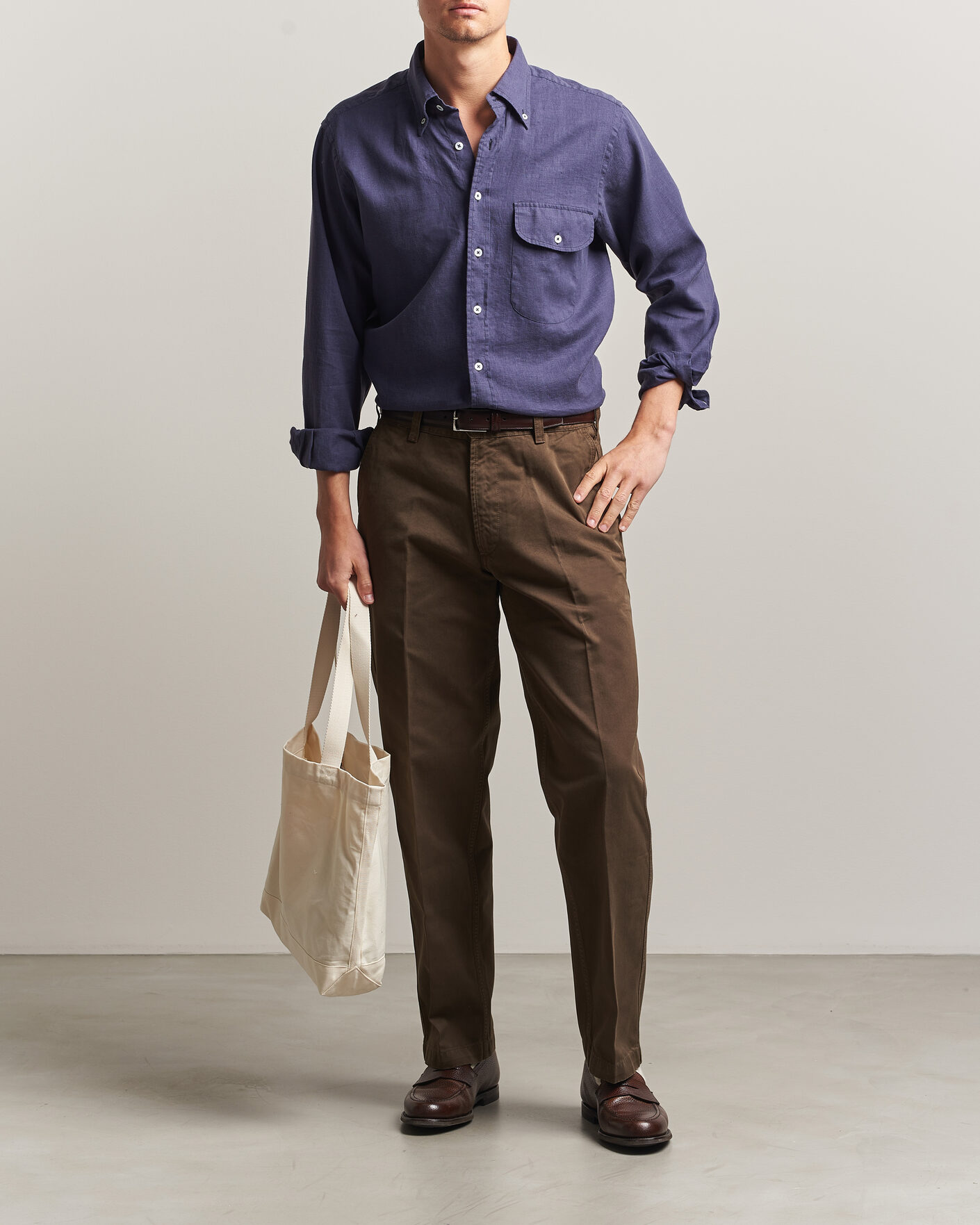 Hombres | Camisas | Drake's | Linen Button Down Curved Pocket Shirt Navy