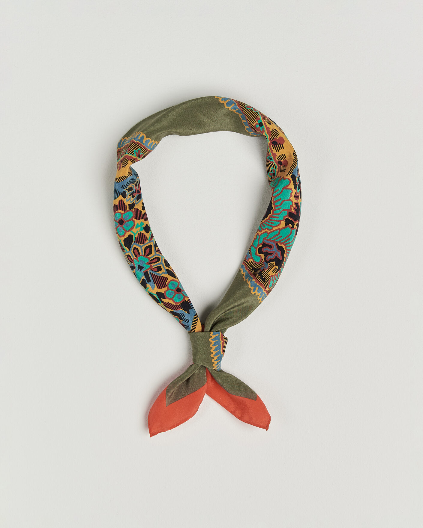 Hombres | Bufandas elegantes | Drake's | Paisley Print Crepe Silk Bandana Olive