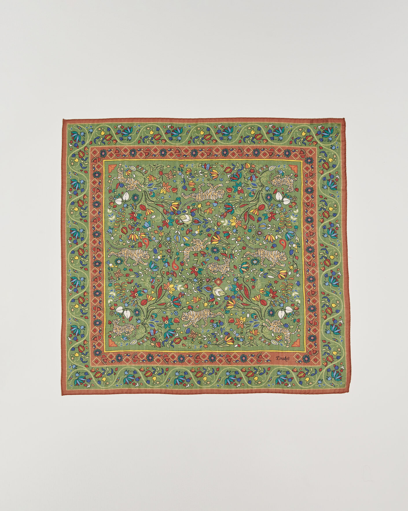 Hombres | Bufandas elegantes | Drake's | Tiger Garden Wool/Silk Bandana Green