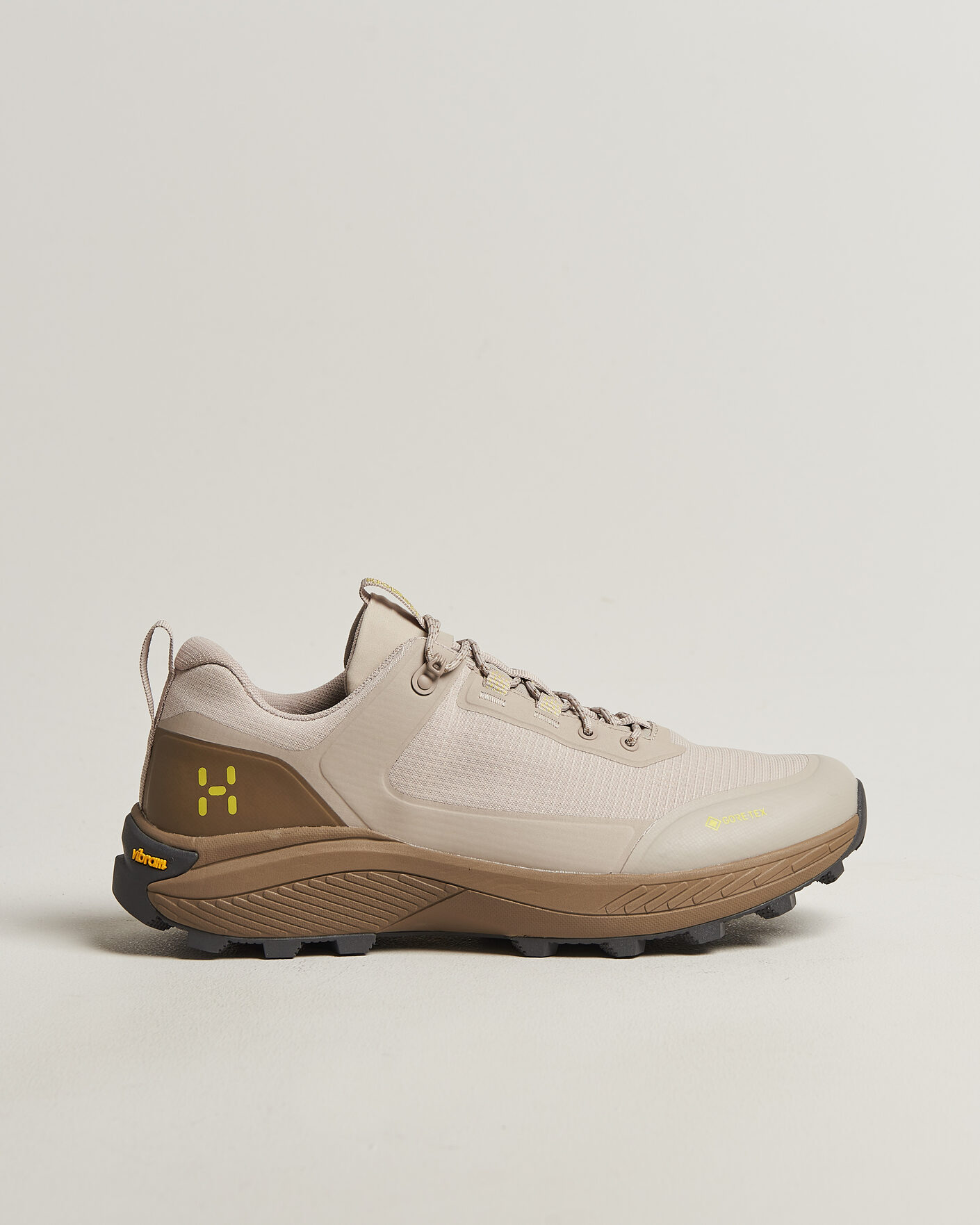 Hombres | Zapatillas de senderismo | Haglöfs | L.I.M Horizon Hike GORE-TEX Sneaker Beige