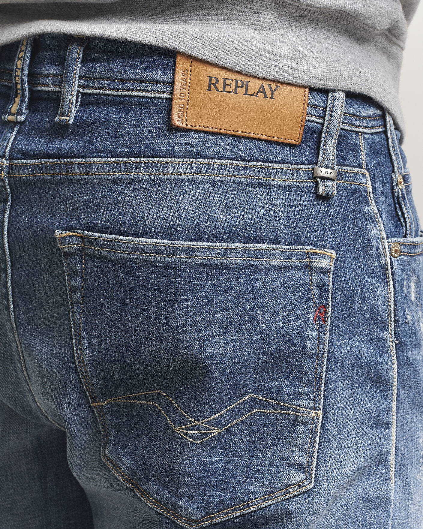 Hombres | Pantalones cortos | Replay | RBJ981 Shredded Denim Shorts Medium Blue