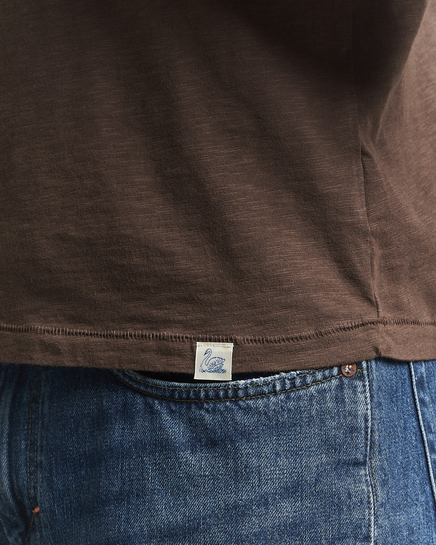 Hombres | Camisetas | Merz b. Schwanen | Organic Pima Cotton Slub Crew Neck T-Shirt Chocolate