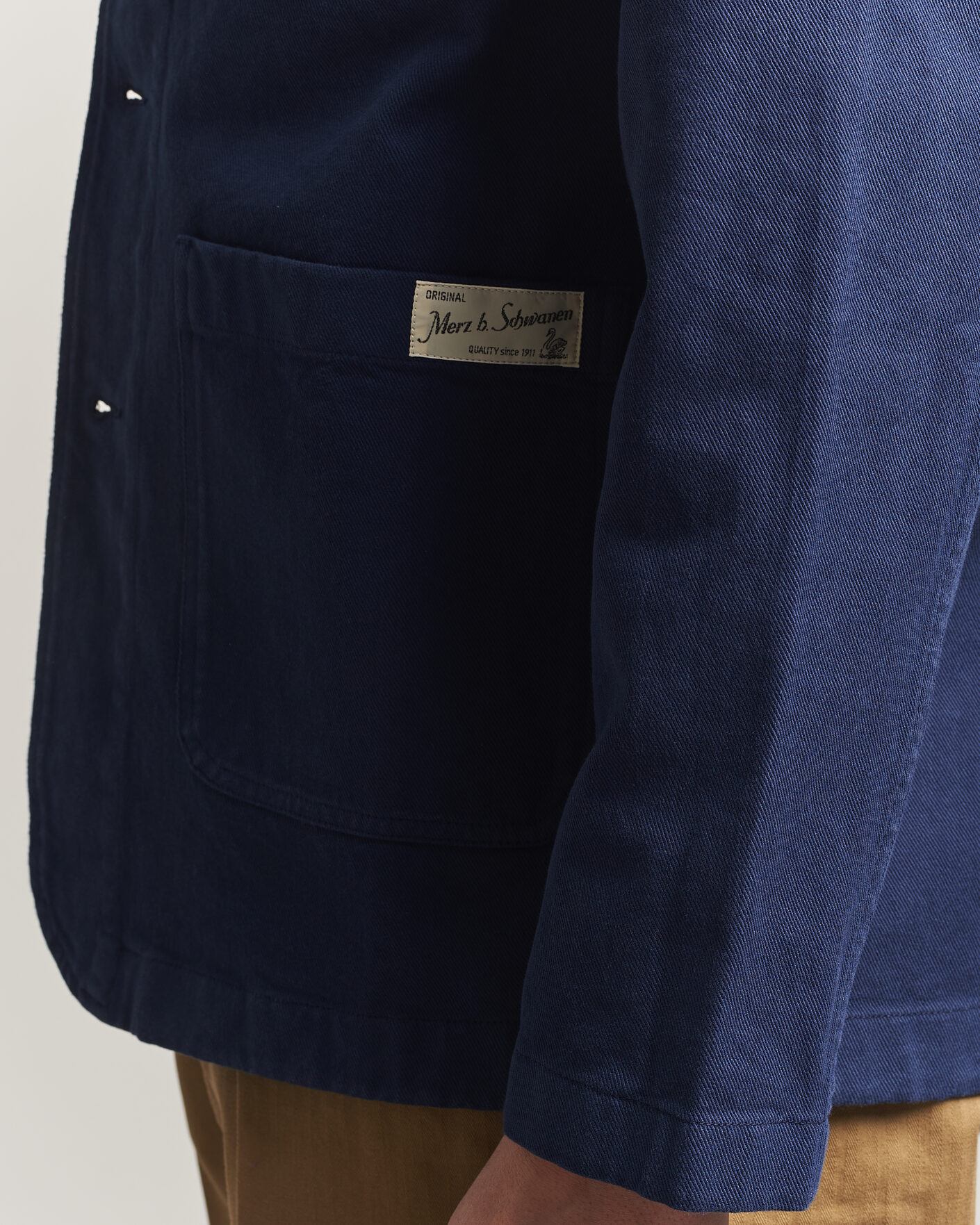 Hombres | Camisas | Merz b. Schwanen | Worker Cotton Twill Overshirt Ink Blue