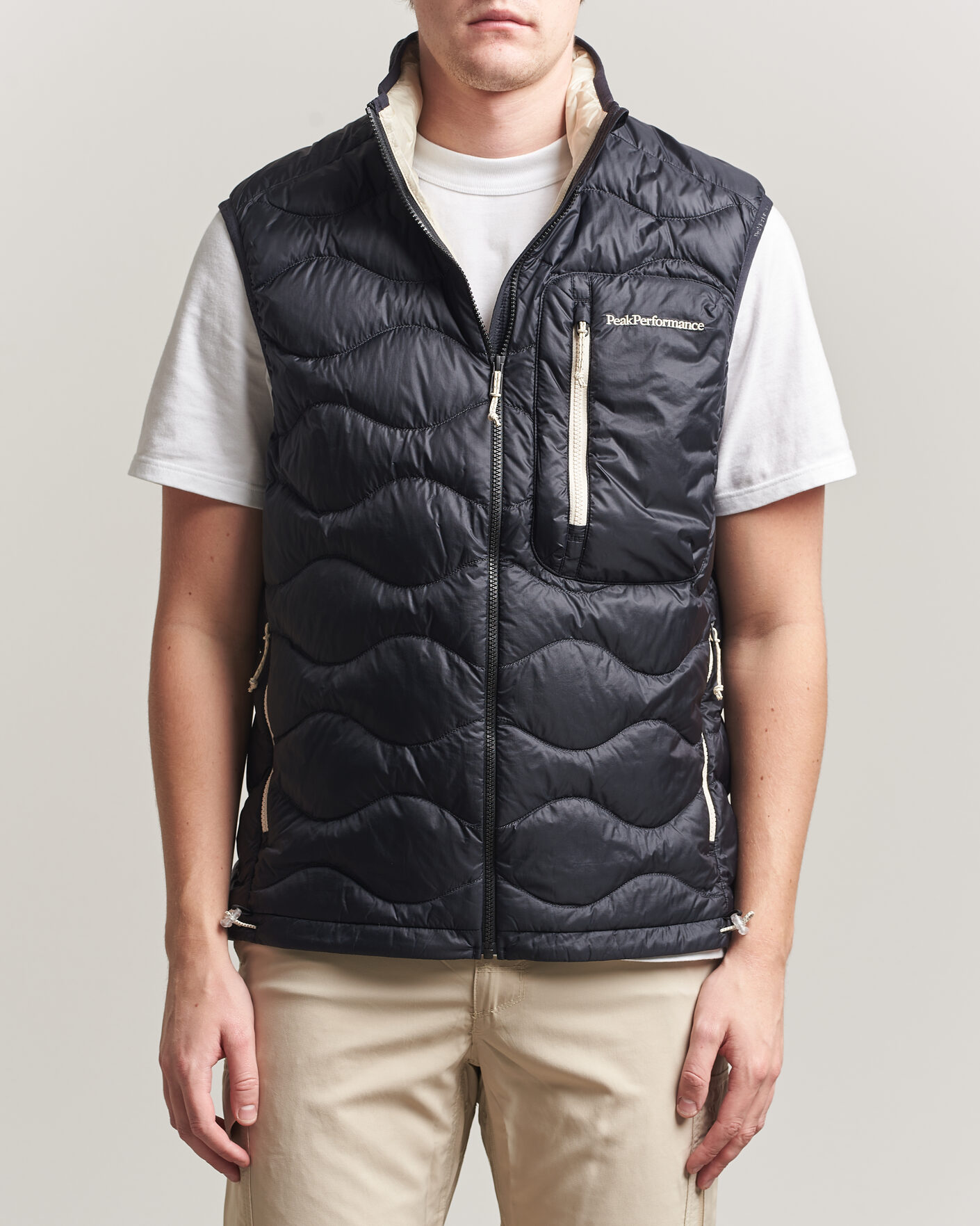 Hombres | Chalecos | Peak Performance | Helium Utility Down Vest Black